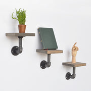 Prateleira de cachimbo feita à mão, 15x15x15 cm, preta e nogueira | 100% madeira de abeto e metal | Fixada na parede, design industrial moderno, perfeita para decoração rústica