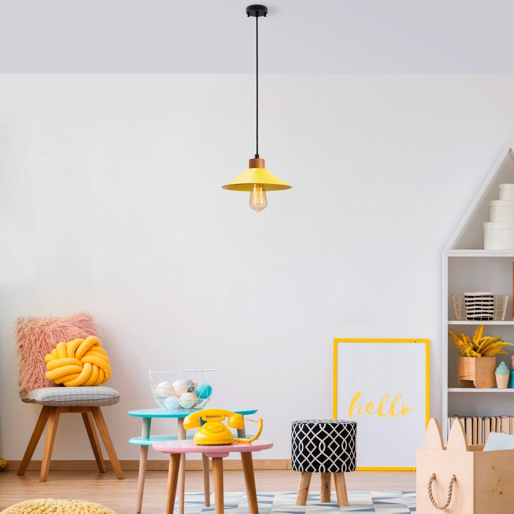 Candeeiro de Teto – 103 x 24 cm – Amarelo – Metal e Madeira