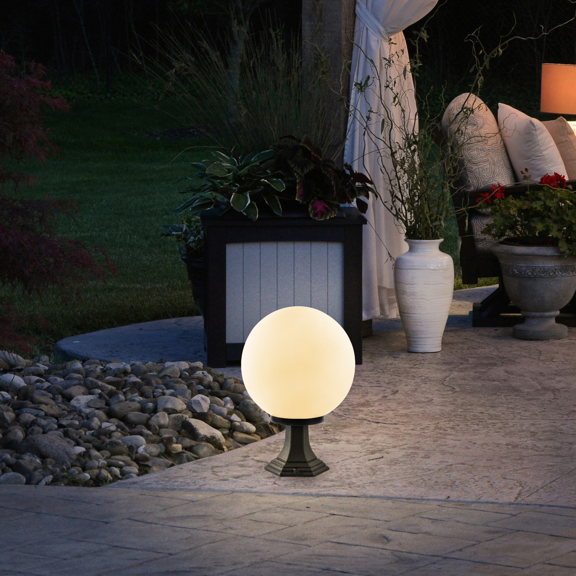 Candeeiro de Pé para Exterior – 30 cm diâmetro – Preto – Plástico/Acrílico