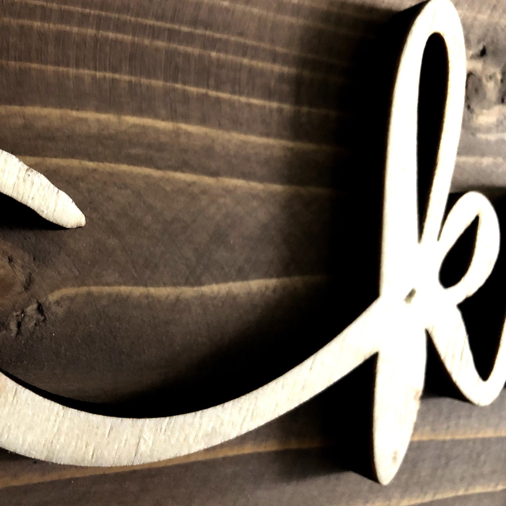 Porta-Chaves de Madeira Maciça LAZ159 Multicolor - Organização Elegante para a Sua Casa