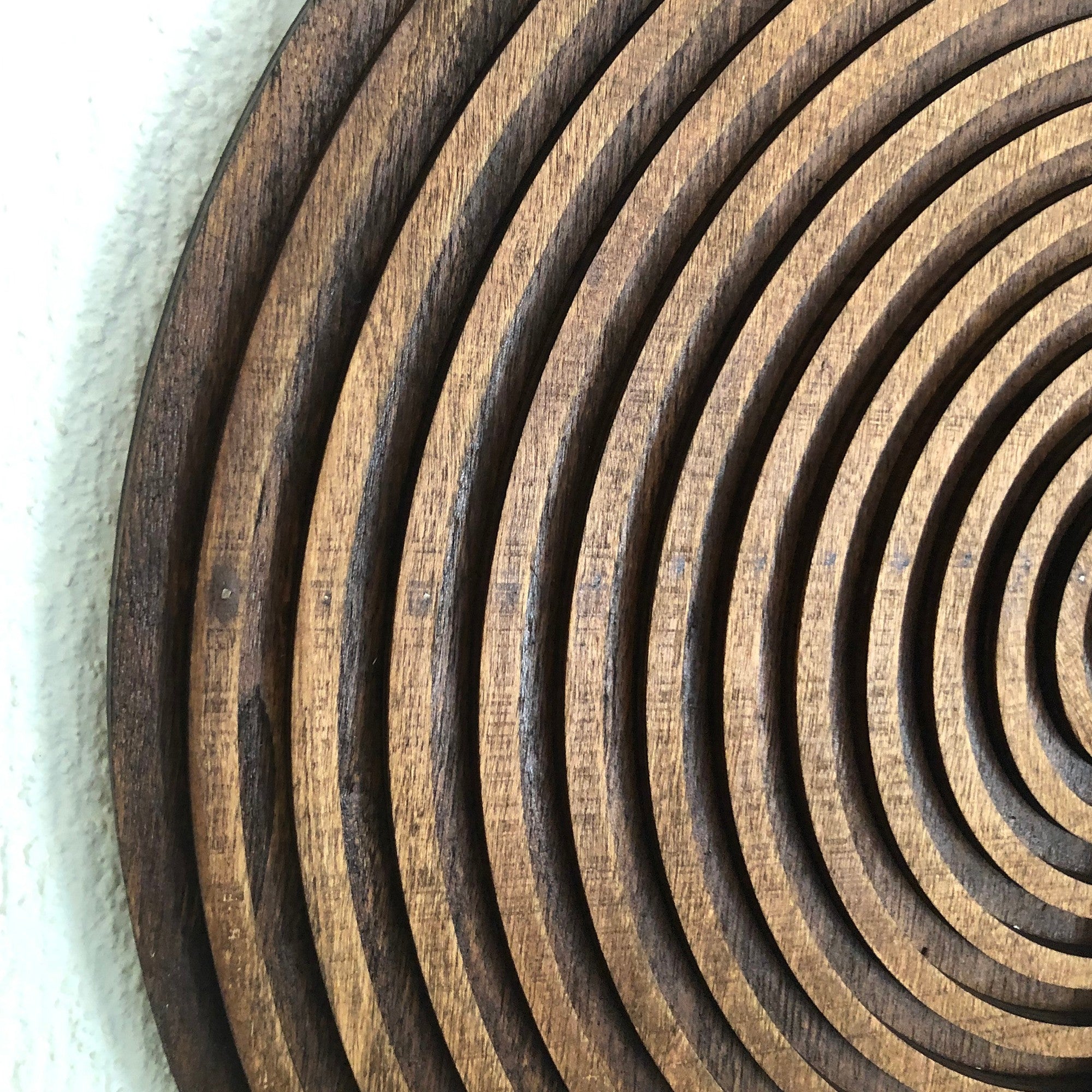 Arte Decorativa de Parede ART143 - Madeira Compensada Natural e Preta 50x50cm Pintada à Mão