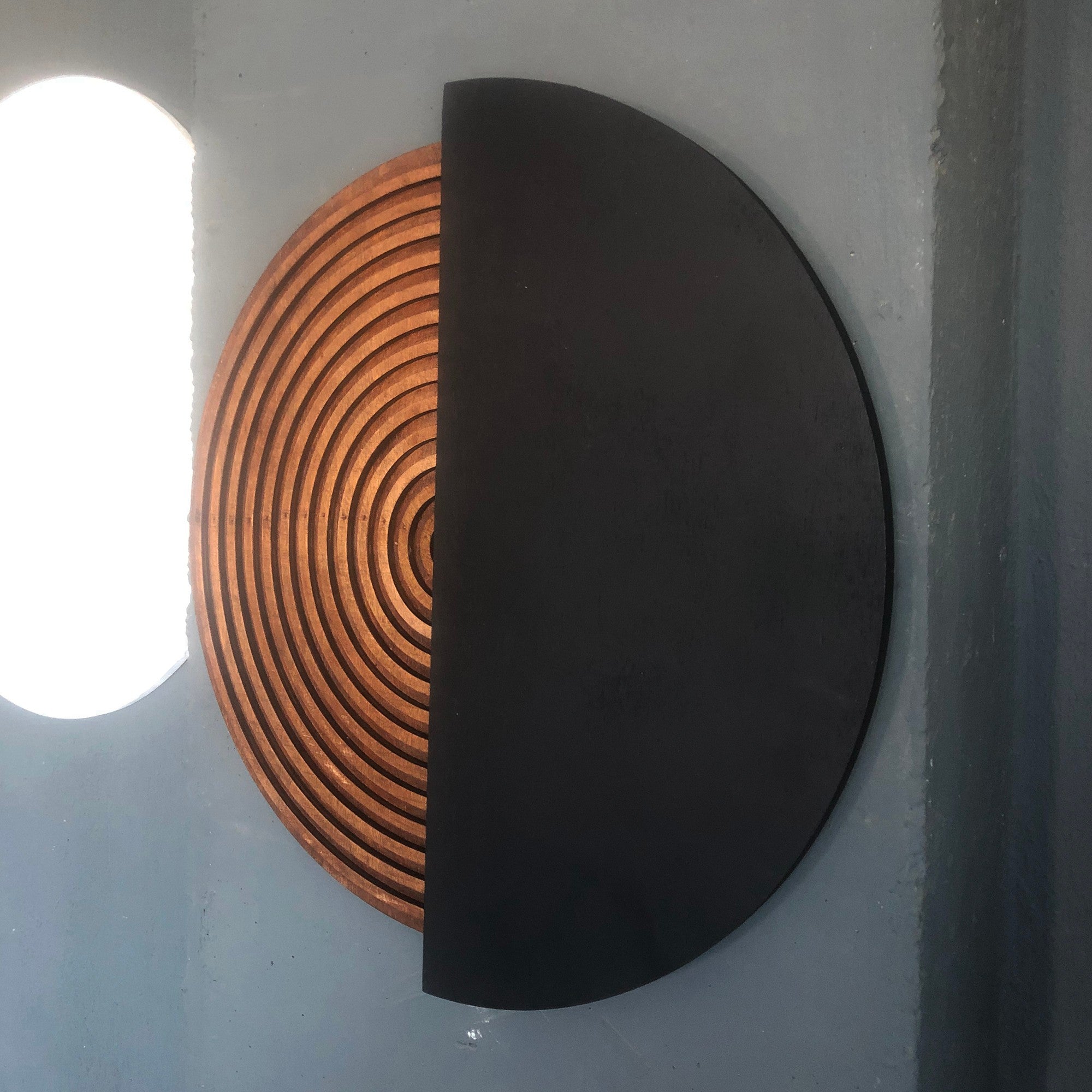 Arte Decorativa de Parede ART143 - Madeira Compensada Natural e Preta 50x50cm Pintada à Mão