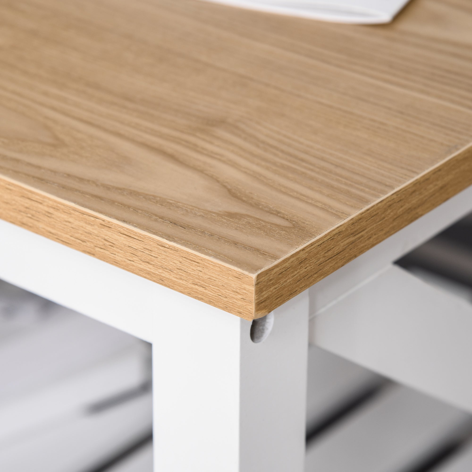 Mesa de Centro Moderna com Prateleira de Armazenamento - 116x60x48 cm - Madeira Natural e Branco