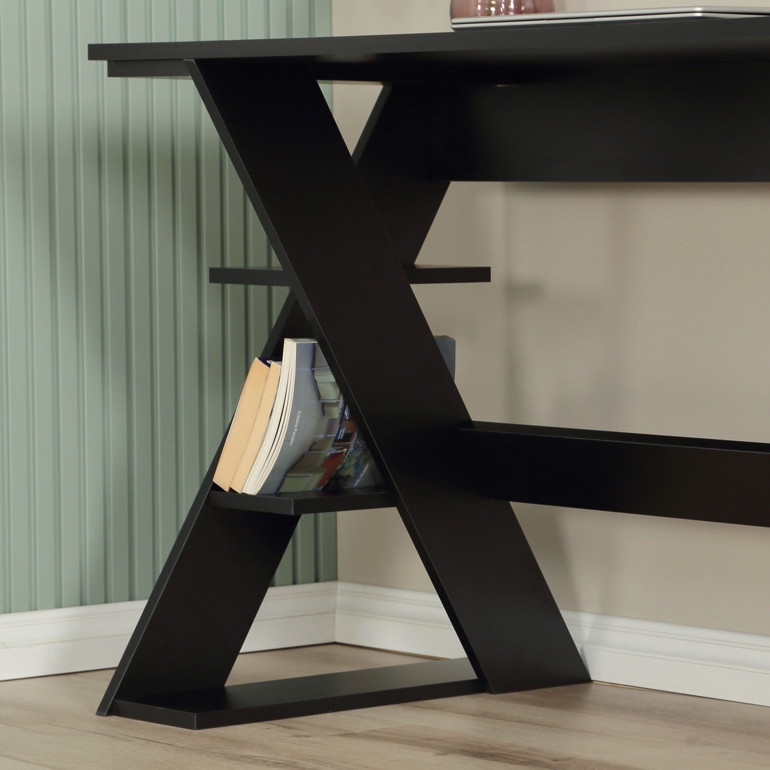 Secretária de Estudo – 140 cm x 73 cm x 60 cm – Preto – Aglomerado