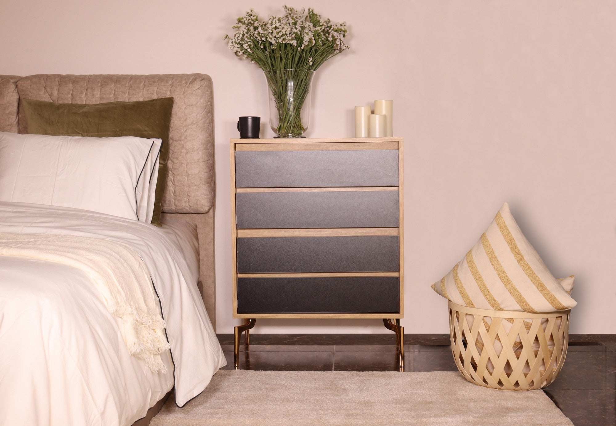 Cómoda – 70 cm x 86 cm x 40 cm – Carvalho e Preto – Melamina