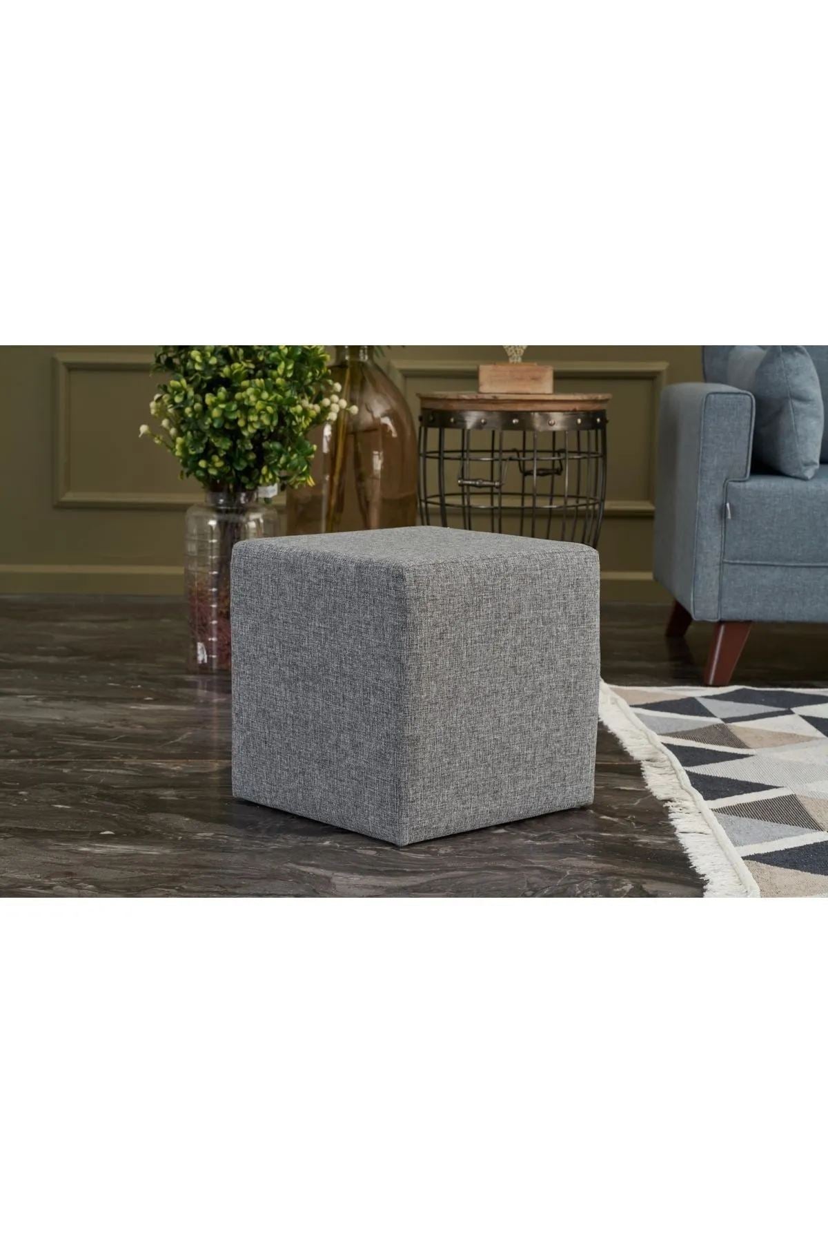 Elegante tuffet cinza, 40x42 cm, estrutura de madeira de faia e tecido fácil de limpar, capacidade de 150 kg, design escandinavo moderno para uso doméstico e hoteleiro