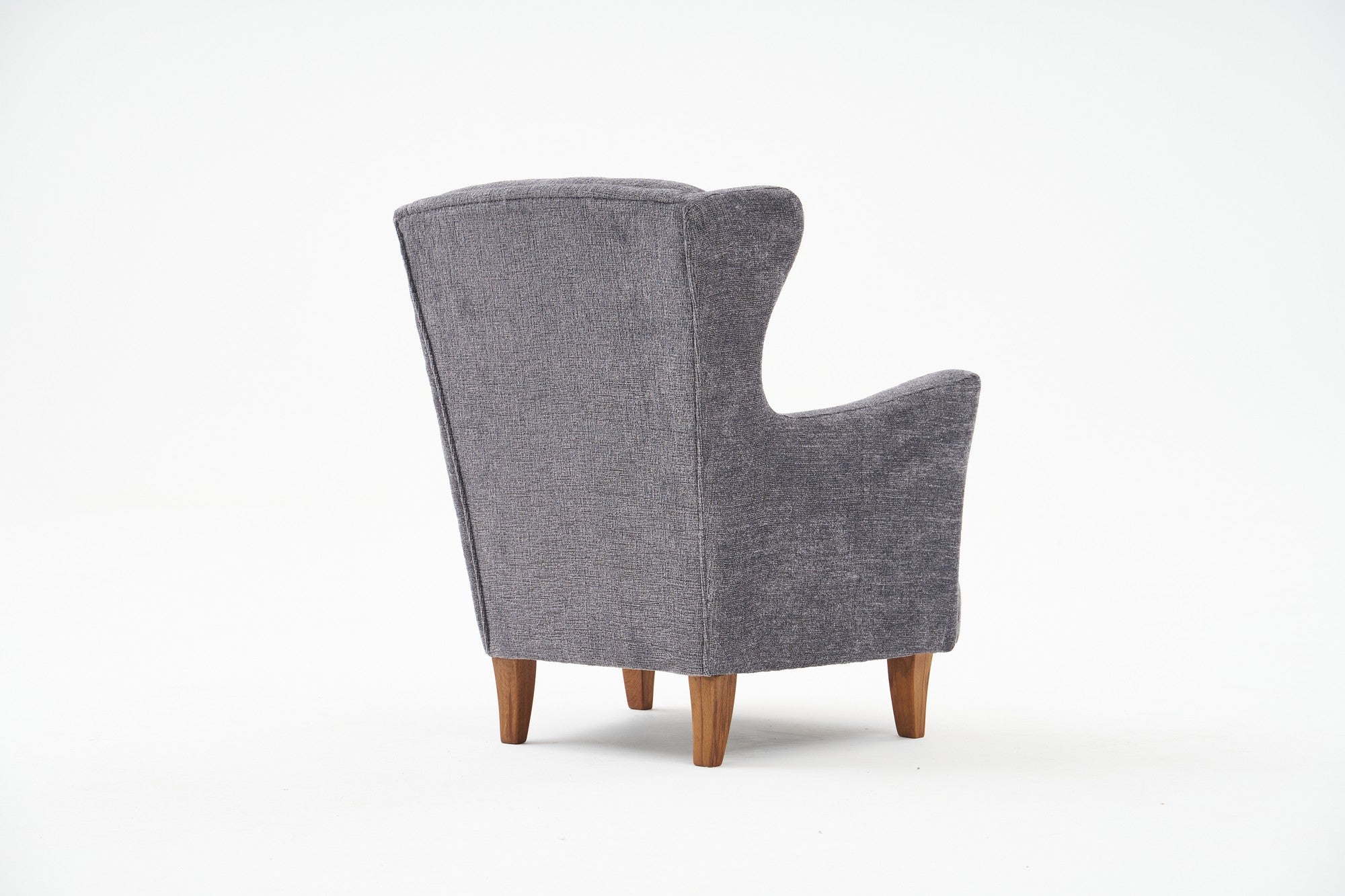 Poltrona Elegante – 77x98x80 cm – Cinza – Chenille