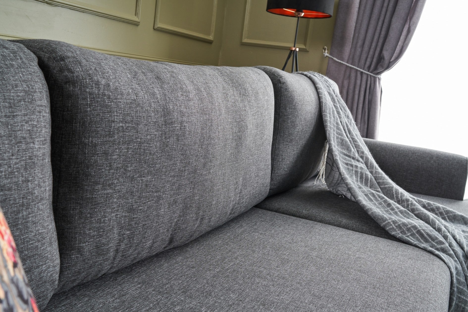 Sofá-cama de canto moderno, antracite, 300 cm | Estrutura de madeira de abeto, tecido 50% poliéster/linho | Fácil de limpar, espuma 28 DNS, perfeito para espaços industriais e escandinavos
