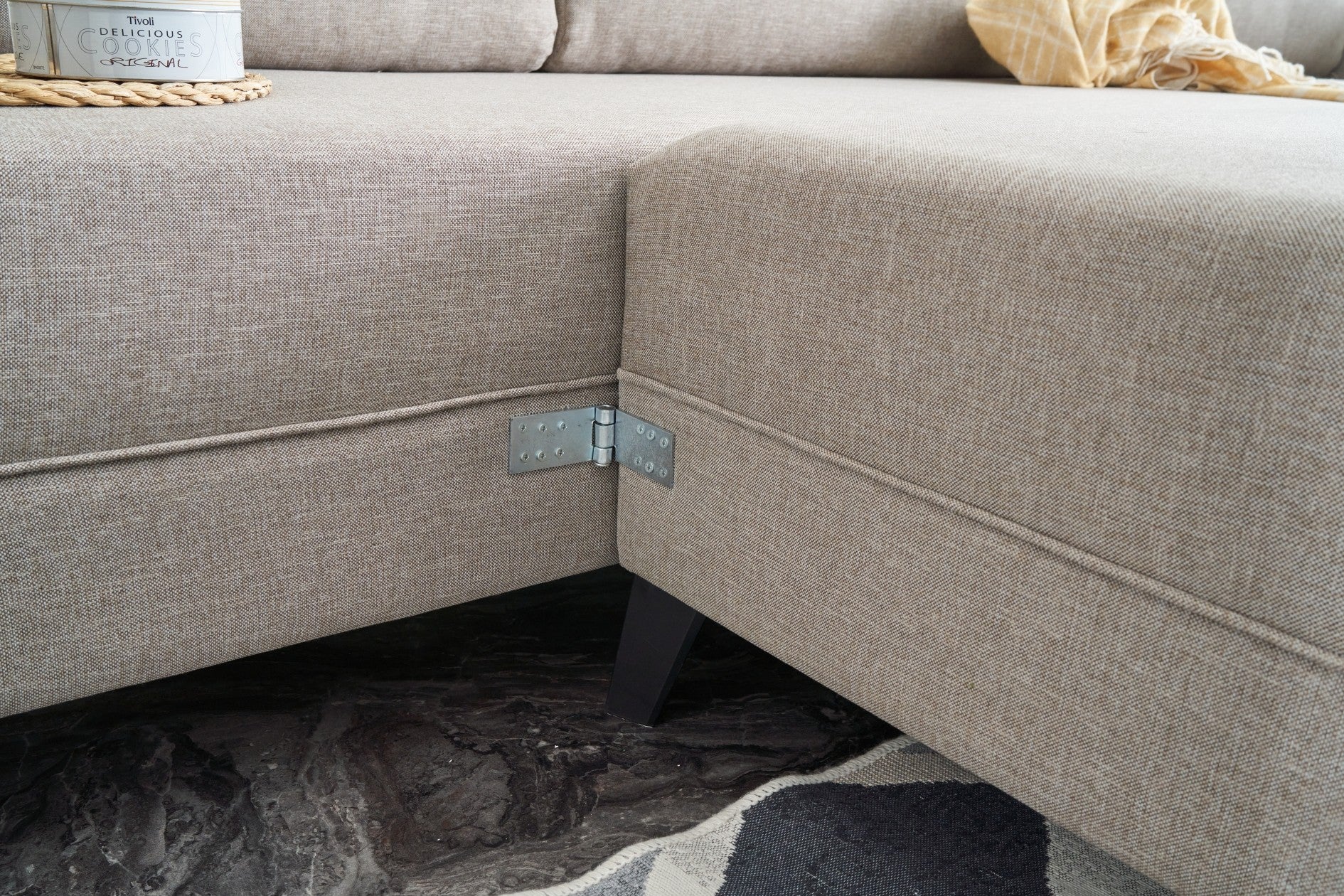 Sofá-cama de canto moderno, creme, 300 cm | Estrutura de madeira de abeto, 50% poliéster/linho, espuma 28 DNS, tecido fácil de limpar | Elegante e funcional para qualquer espaço