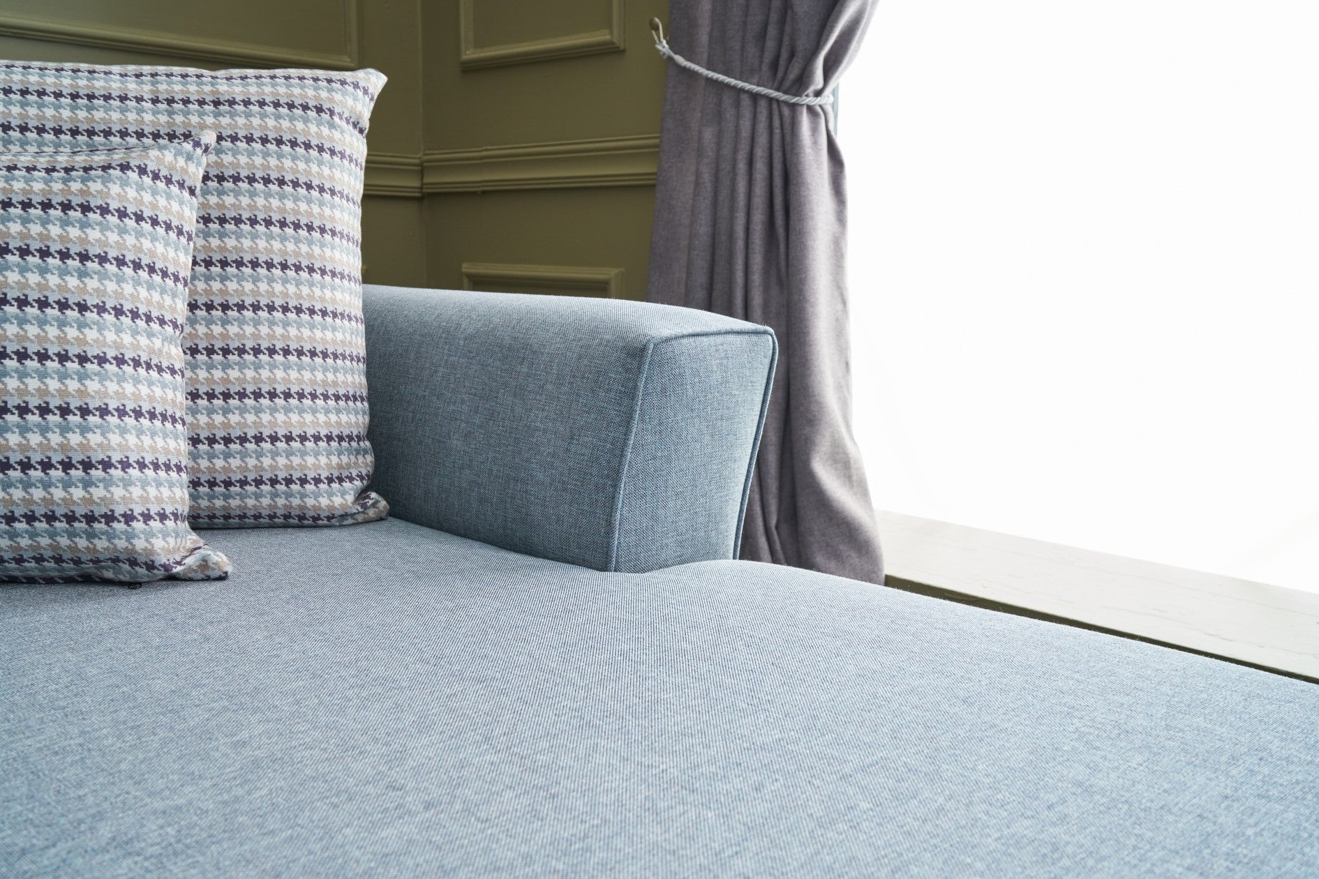 Sofá-cama de canto moderno, tecido azul, 300 cm | Estrutura de madeira de abeto, espuma 28 DNS, fácil de limpar | Perfeito para espaços industriais e escandinavos