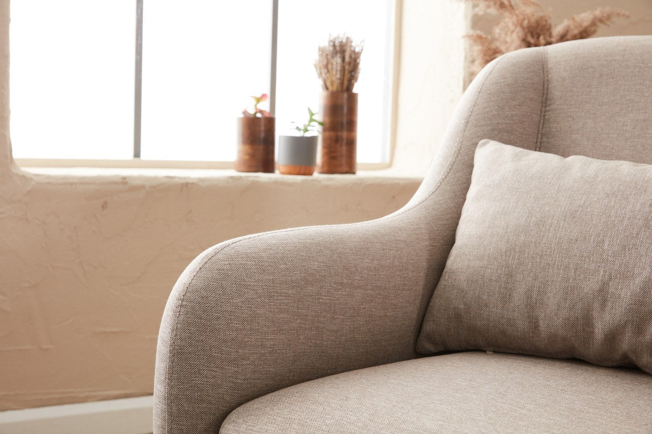 Sofá moderno de 1 lugar, cor creme, 77 x 70 x 77 cm | Estrutura 100% madeira de faia, tecido antibacteriano, espuma 28 DNS | Elegante para decoração de casa e hotel