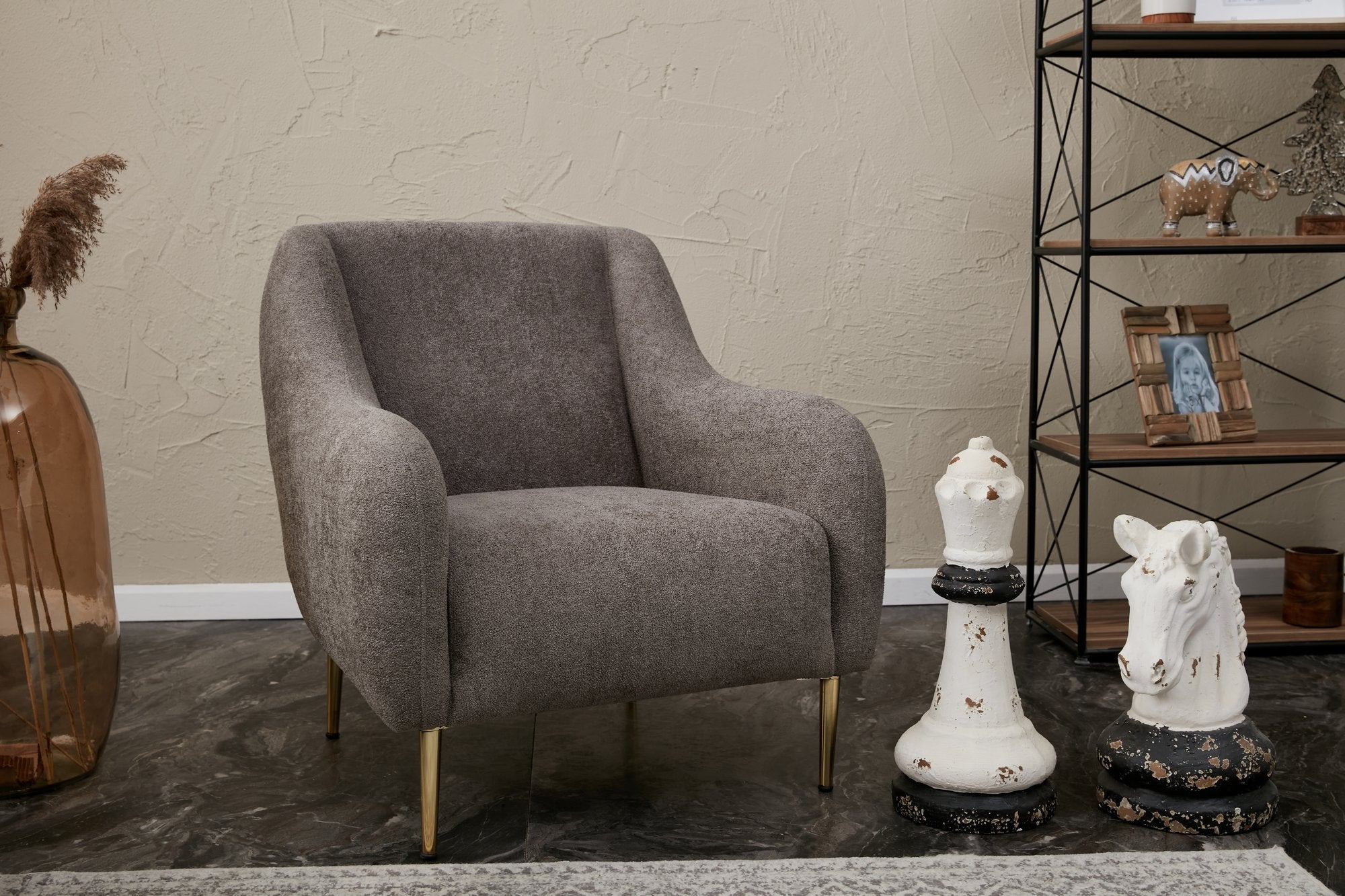 Sofá moderno de 1 lugar, cinza e dourado, estrutura de madeira de faia, 77x70x77 cm | 100% poliéster, fácil de limpar, pernas de metal, design glamoroso e escandinavo