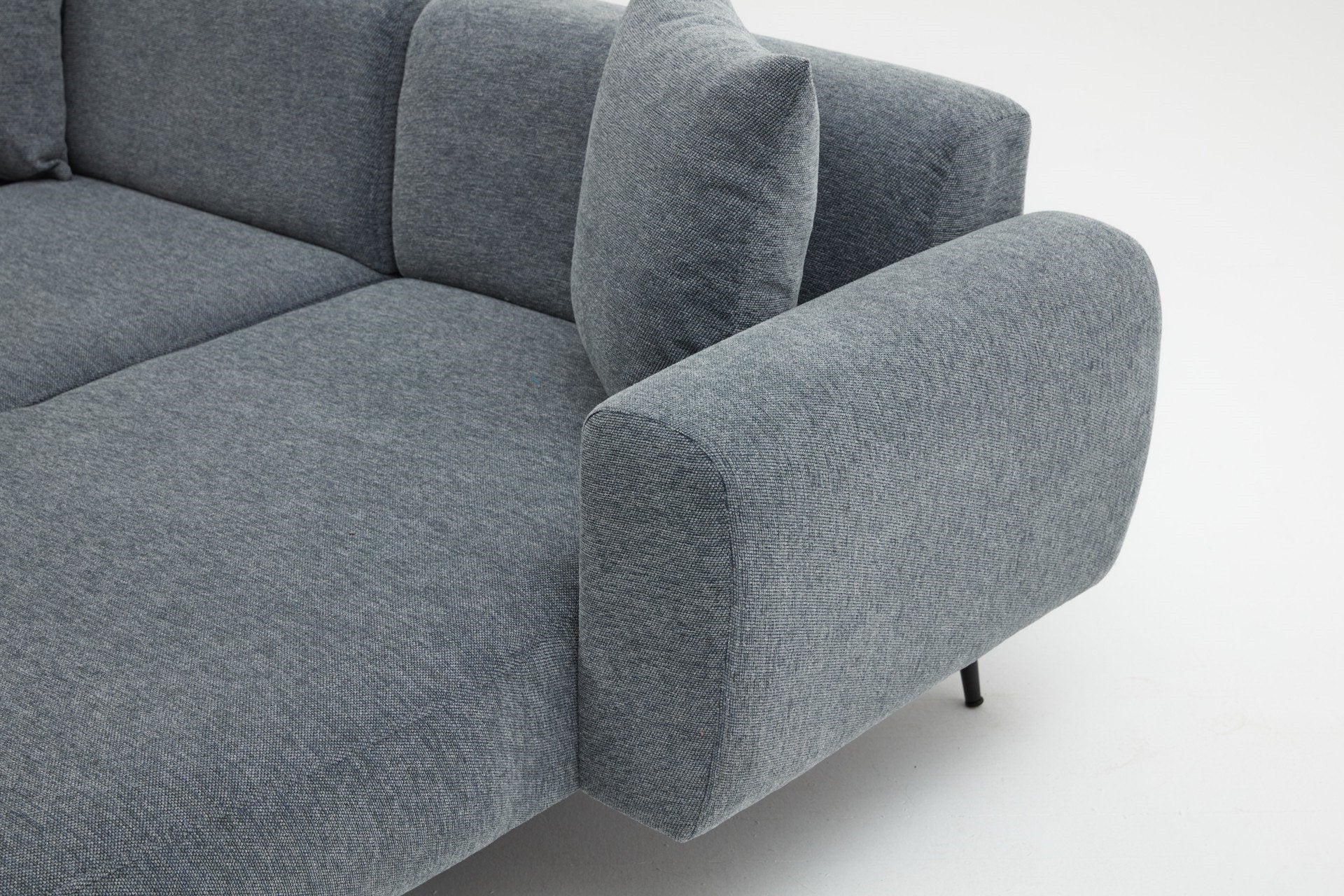 Sofá de canto elegante em antracite, estrutura de madeira de faia, 252 cm | Tecido bouclette 100% poliéster, fácil de limpar | Design reversível, pernas de metal, braços removíveis