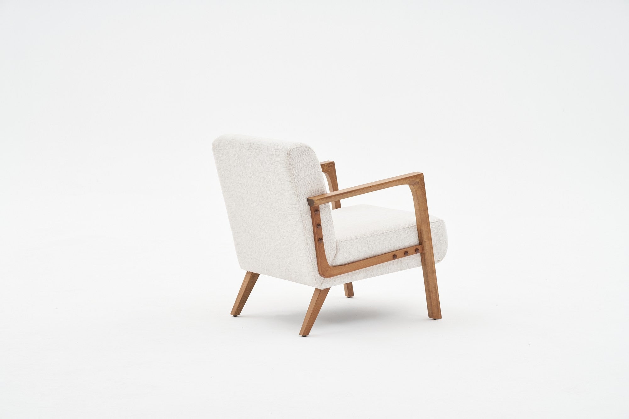 Poltrona Elegante – 69 x 80 x 83 cm – Creme – Madeira de Faia