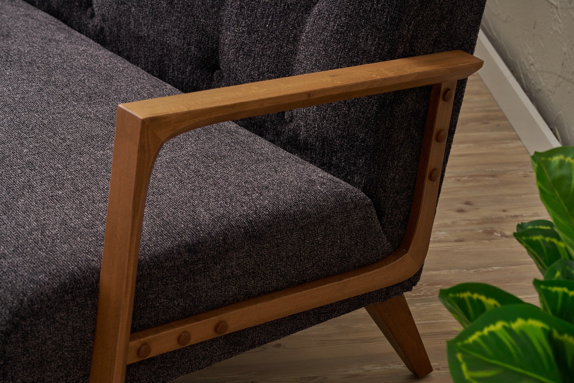 Sofá elegante de 2 lugares, antracite, 114 x 85 x 80 cm | Estrutura e pernas em madeira de faia, tecido chenille 100% poliéster | Design confortável e moderno para salas de estar