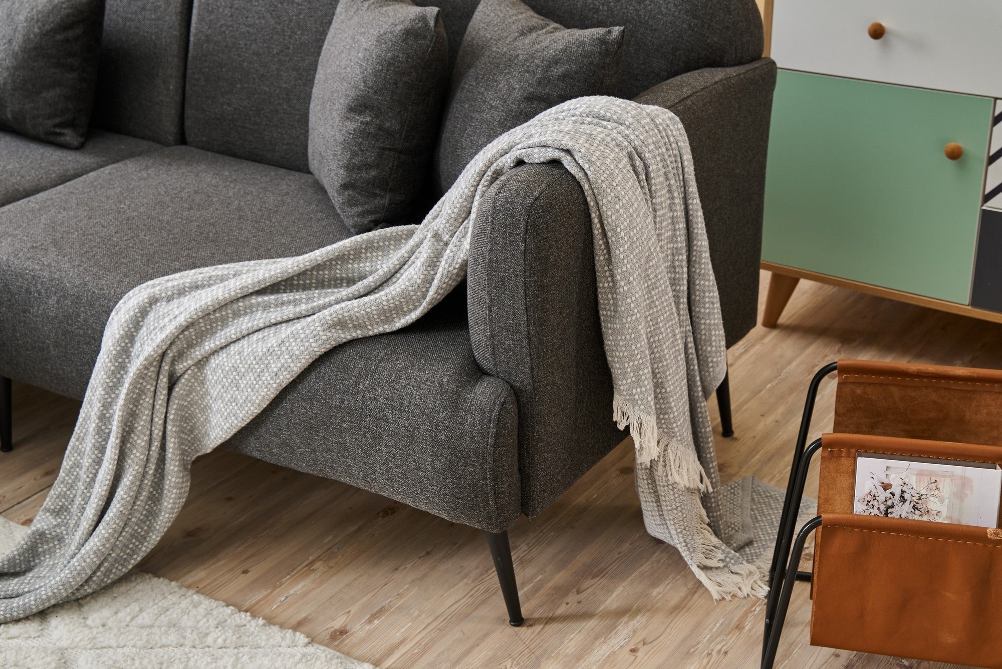 Sofá de canto elegante, antracite, 250 cm | Estrutura em madeira de faia, 100% linho, espuma 30 DNS | Perfeito para salas de estar modernas, design confortável e elegante