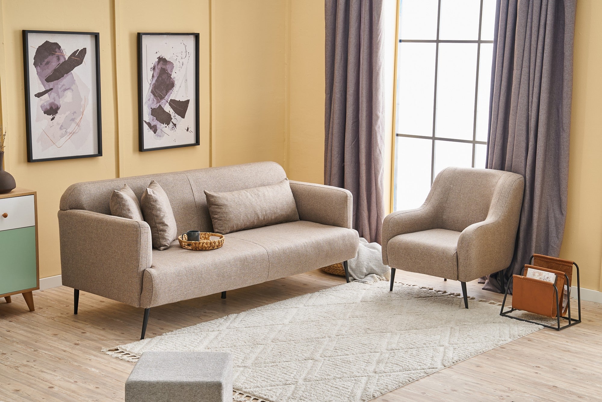 Sofá elegante de 1 lugar, linho marrom, 80 x 78 x 83 cm | Estrutura de madeira de faia, espuma 30 DNS, pernas de metal preto | Perfeito para salas de estar modernas e espaços aconchegantes