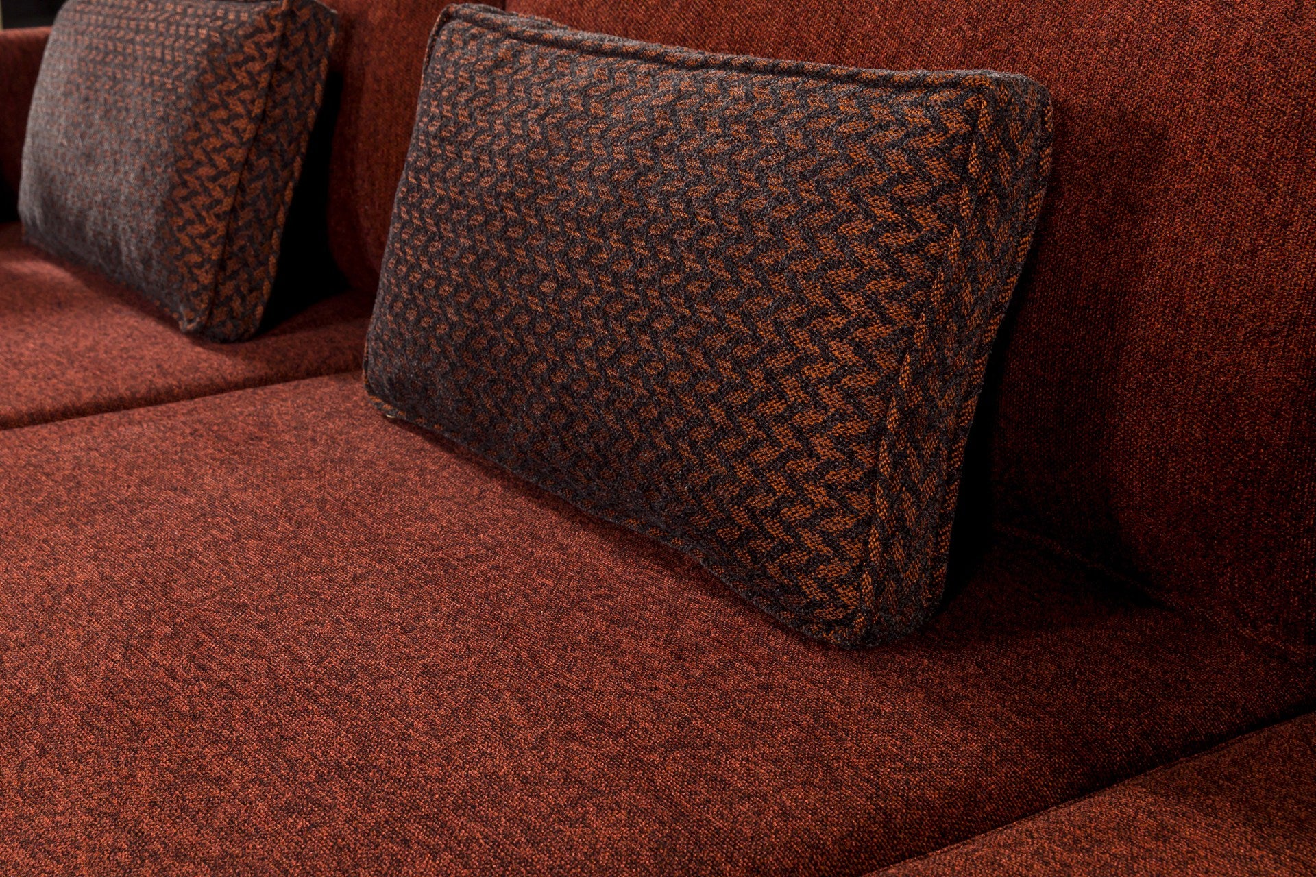 Sofá-cama de canto vermelho Claret, estrutura de madeira de faia, 285 cm | Tecido chenille 100% poliéster, espuma 30 DNS, elegante e funcional para espaços modernos