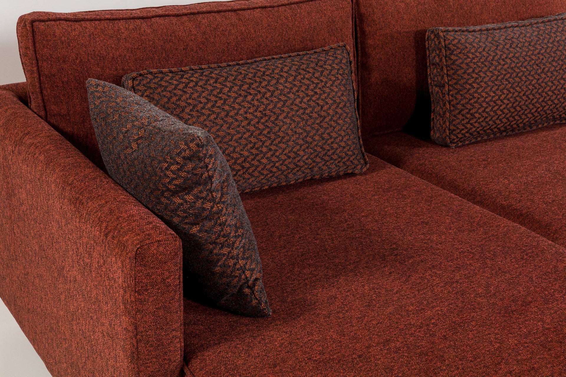 Sofá-cama de canto vermelho Claret, estrutura de madeira de faia, 285 cm | Tecido chenille 100% poliéster, espuma 30 DNS, elegante e funcional para espaços modernos