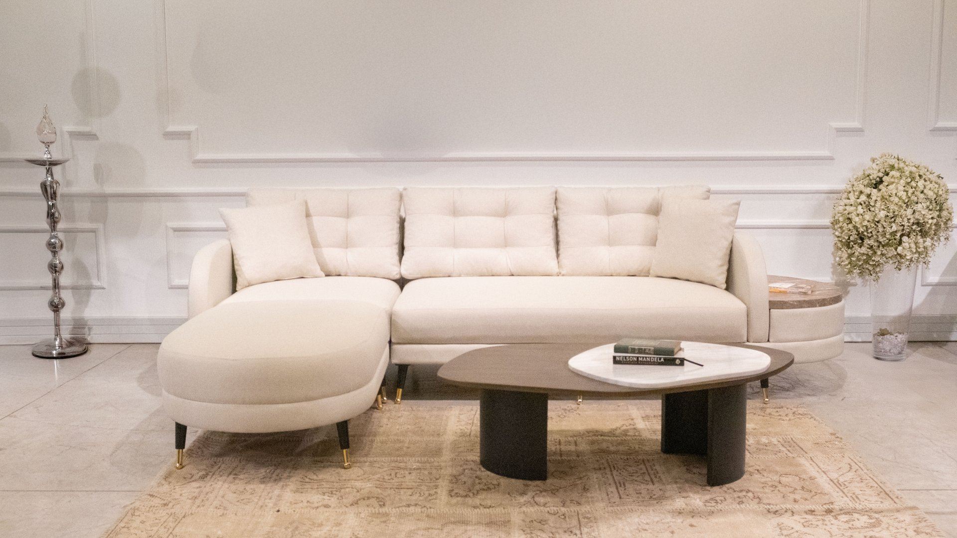 Sofá-cama de canto elegante, creme, 290 cm | Estrutura em MDF/aglomerado, 100% linho poliéster | Esponja cinza média-dura ecológica, perfeita para espaços modernos