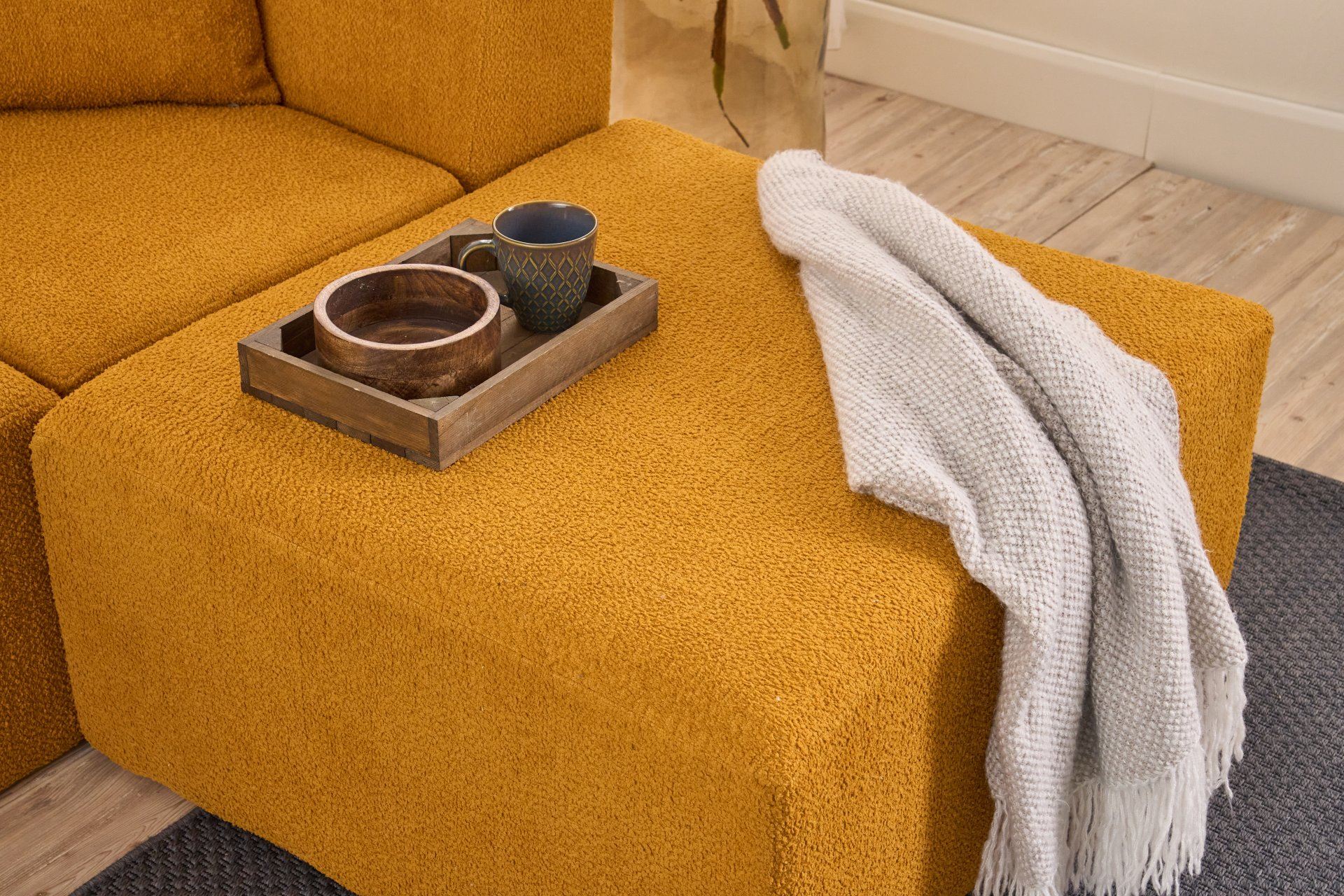 Sofá de Canto Raks – Laranja – 245x70x85 cm | Tribo Home