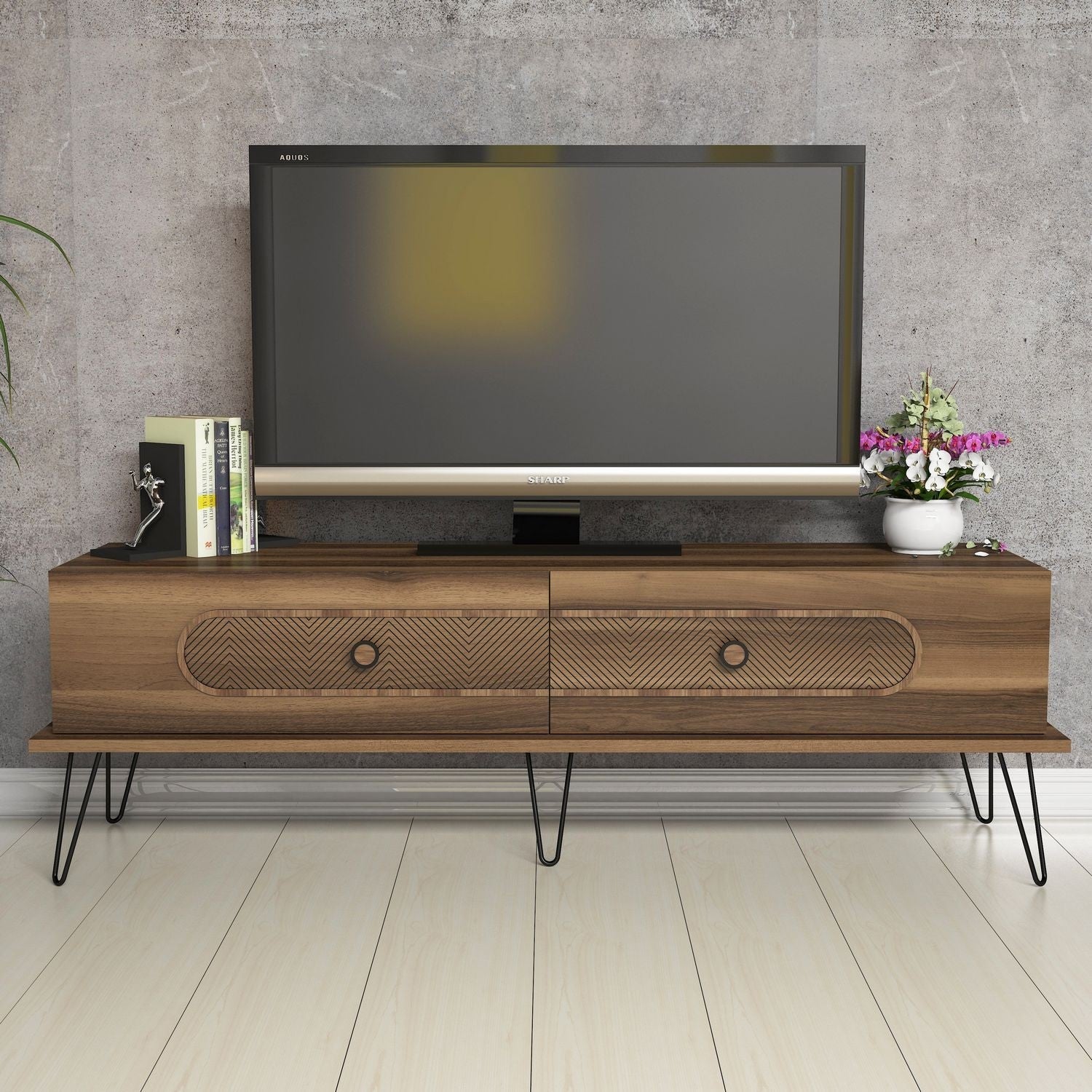 Suporte de TV moderno com pés de metal, acabamento em nogueira, 145 x 45 x 40 cm | 100% revestido em melamina, 18 mm de espessura, montável na parede, design Chevron elegante