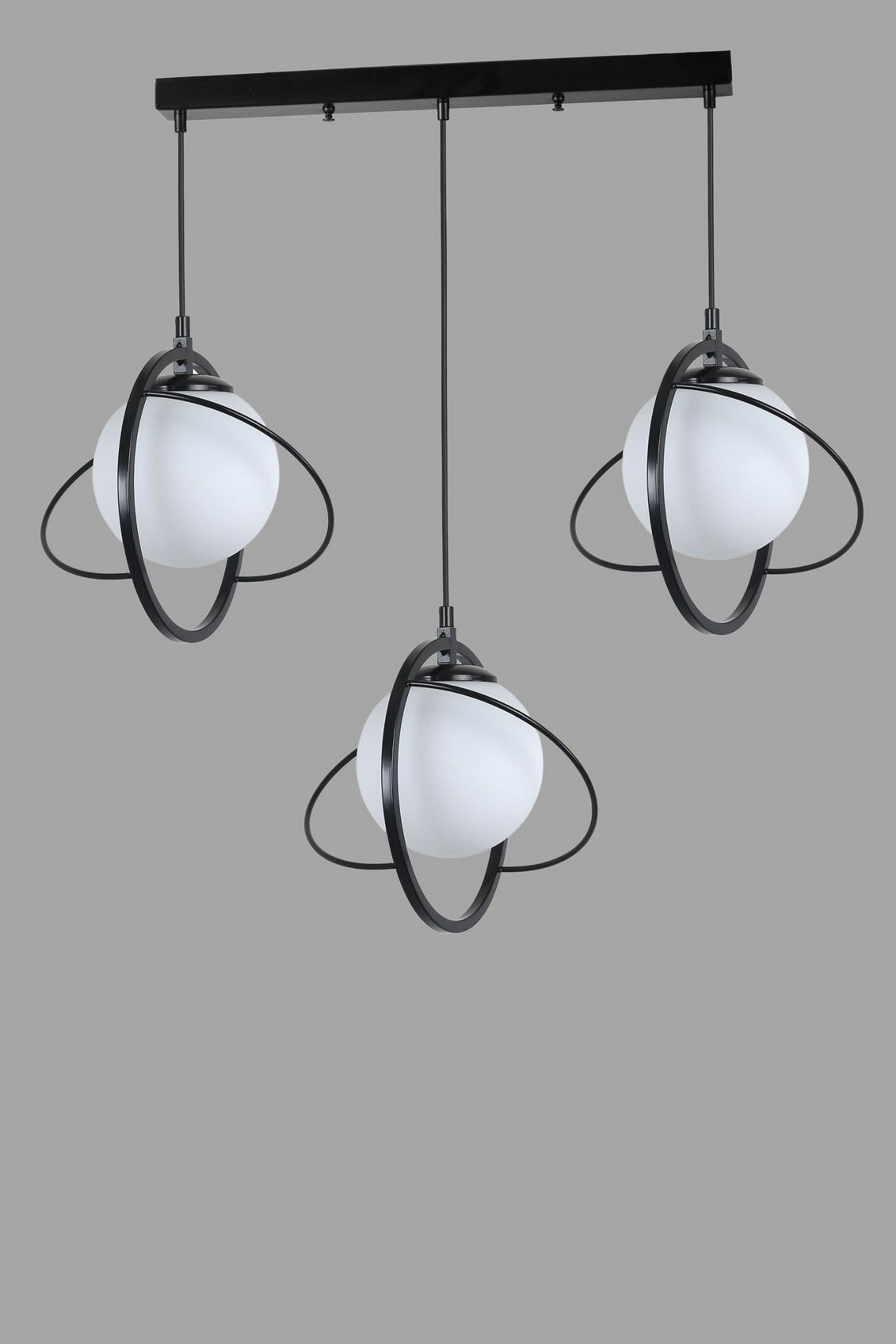 Candeeiro de Teto - 70 cm - Preto e Branco - Metálico