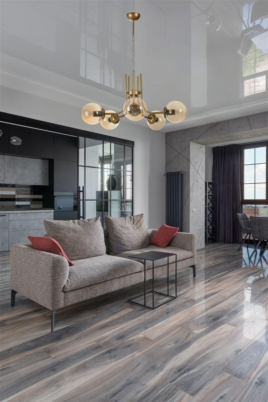 Candeeiro de Teto – 65 cm – Âmbar e Ouro – Metal e vidro