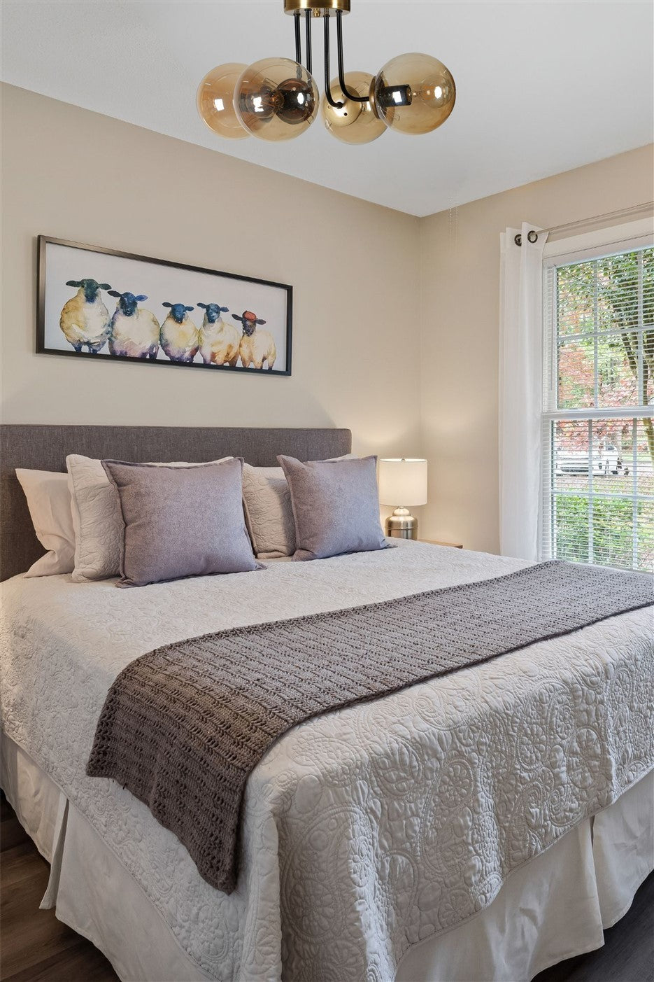 Candeeiro de Teto – 40 cm – Âmbar, Dourado, Preto – Metal e Vidro