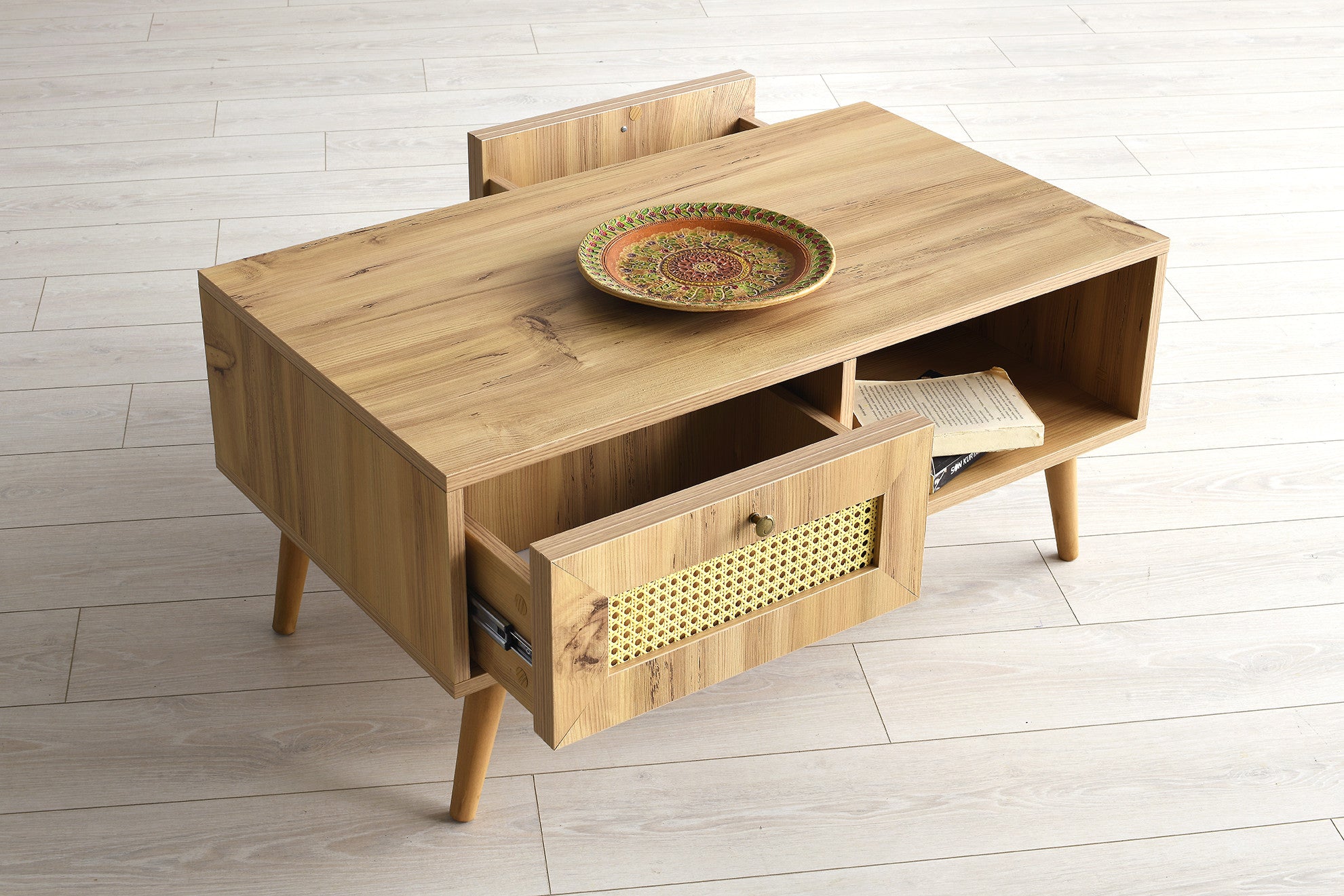 Mesa de Centro Rústica Boêmia, Acabamento em Carvalho, 97 x 45 x 55 cm | Painel de Partículas 100% Revestido em Melamina, 2 Gavetas | Elegante e Funcional para Espaços de Convivência