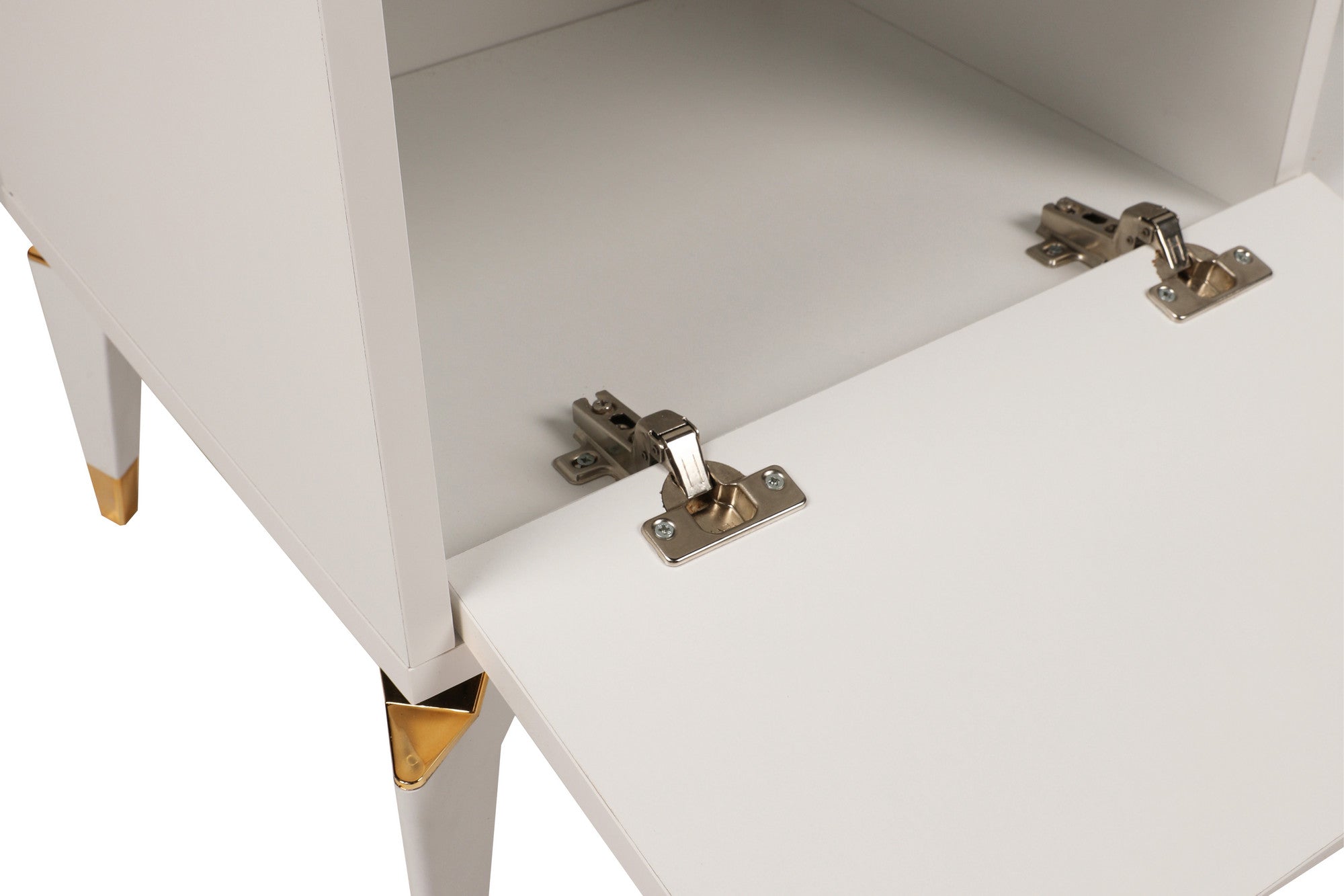 Móvel de TV elegante, branco, 143 cm de largura, 47 cm de altura, 40 cm de profundidade | Painel de partículas 100% revestido de melamina, 18 mm de espessura, pés de plástico | Prateleiras amplas para salas de estar modernas