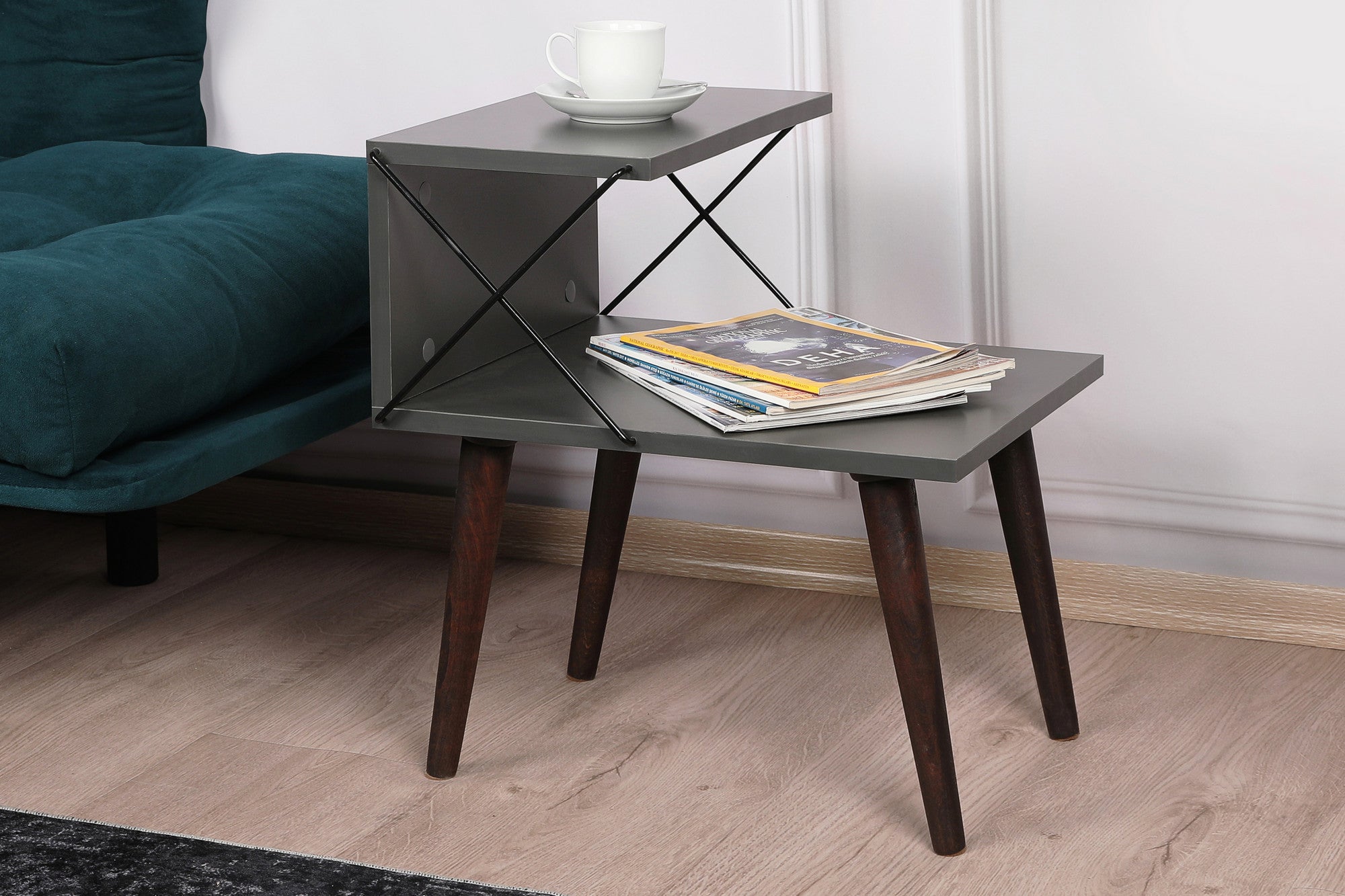 Mesa de cabeceira moderna com pernas de faia, antracite, 50 x 55 x 40 cm | Painel de partículas 100% revestido de melamina, 18 mm de espessura | Elegante e funcional com várias prateleiras