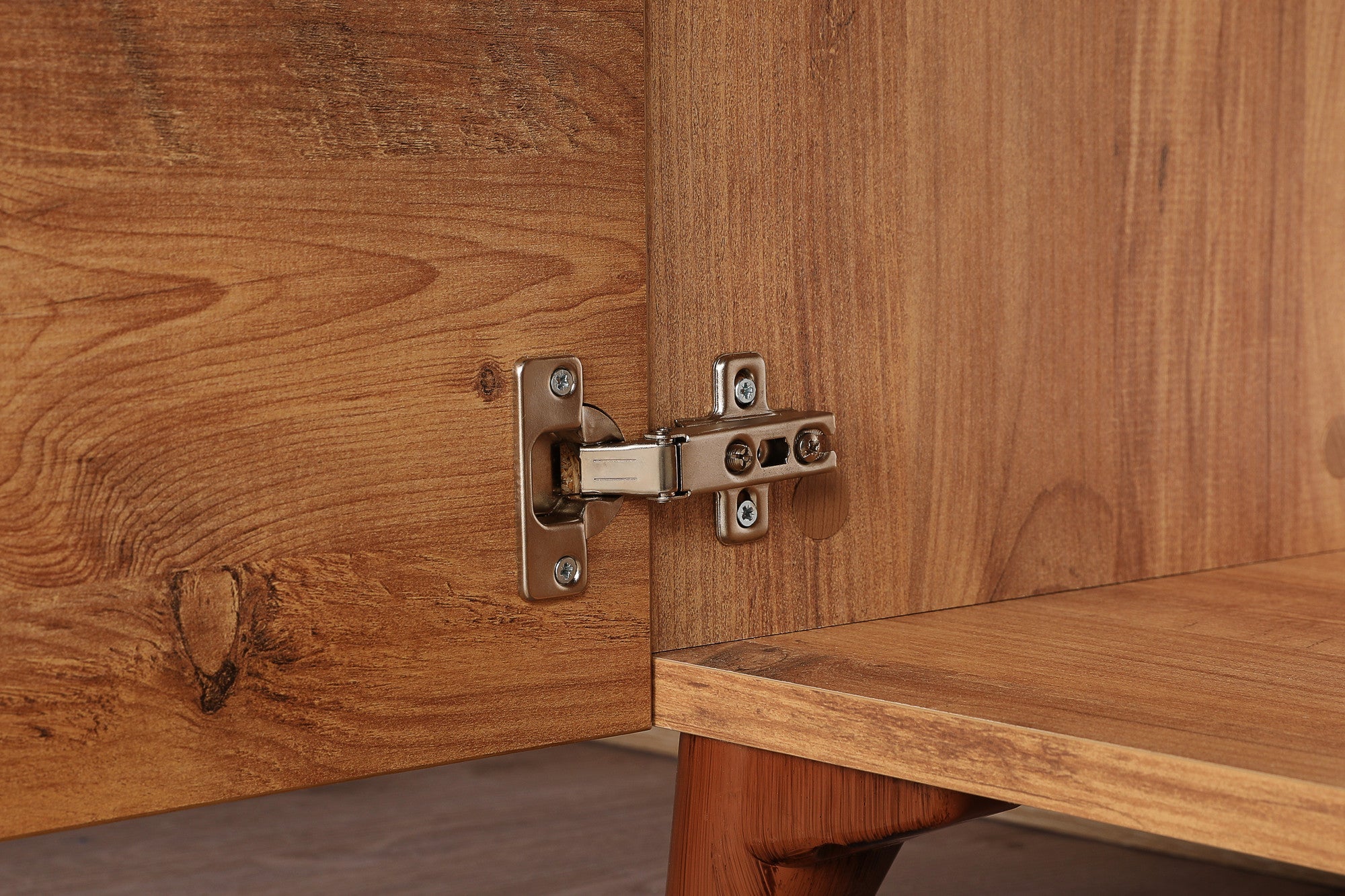 854KLN3010Tribo Home