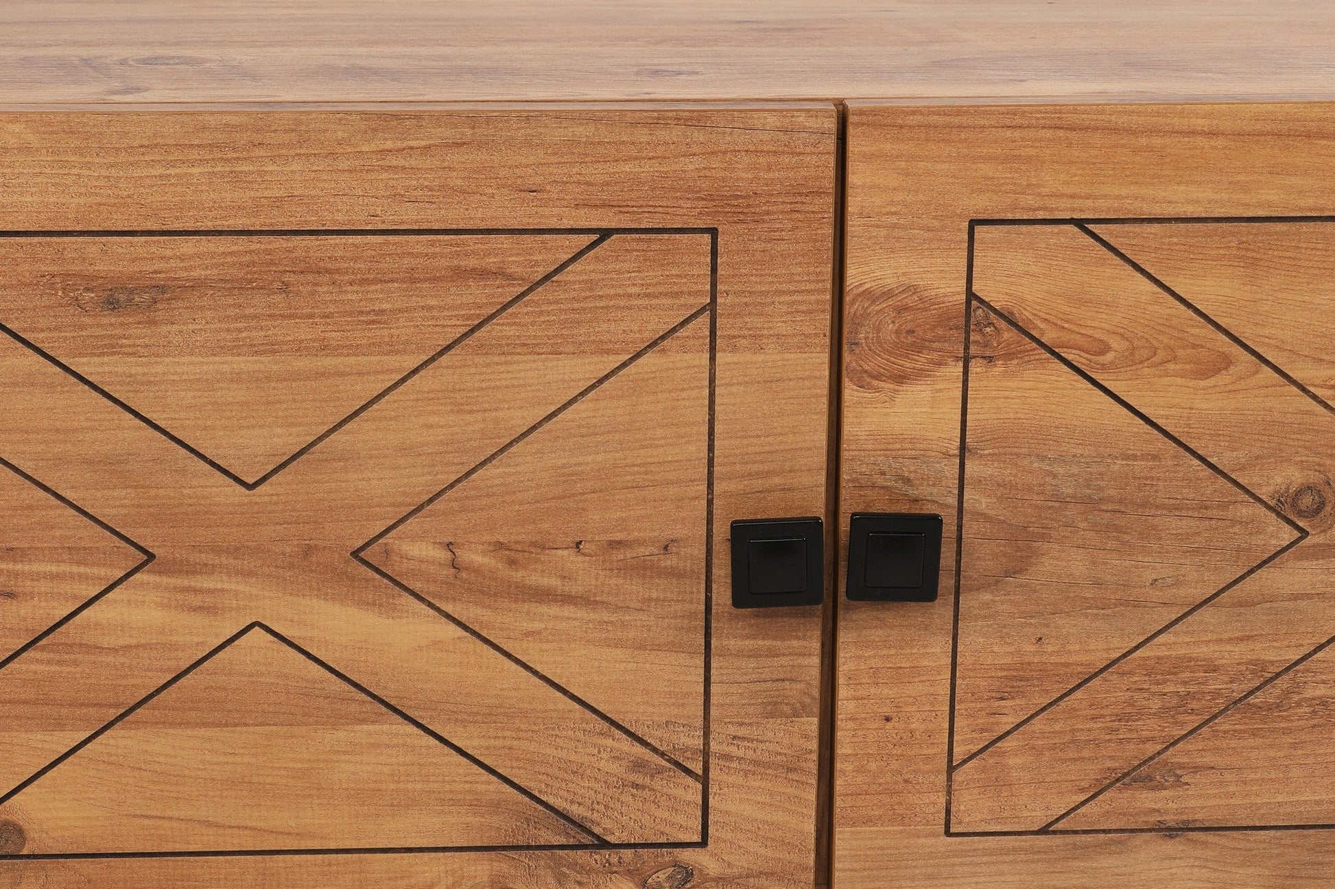 854KLN3010Tribo Home