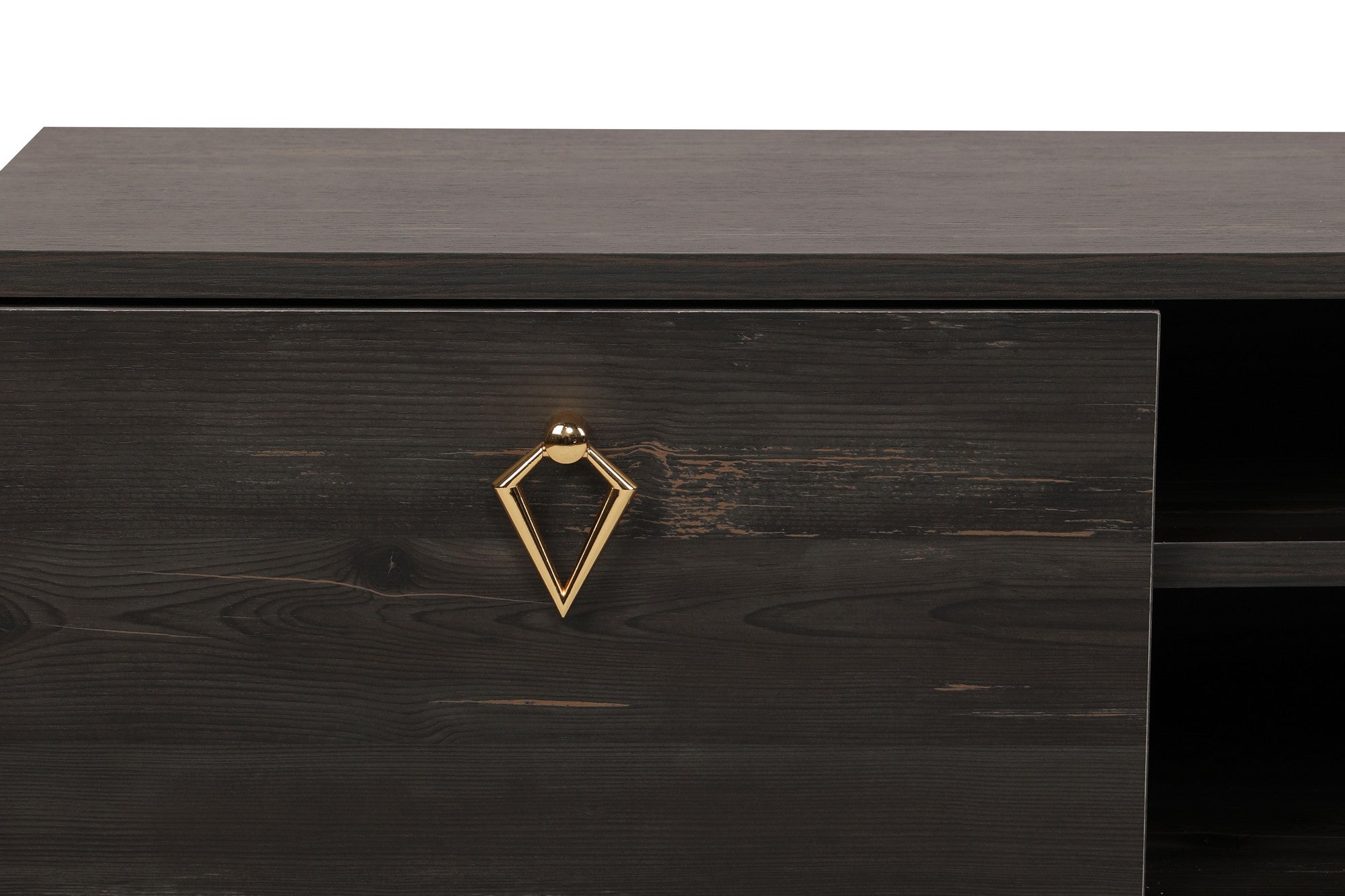 854KLN3053Tribo Home