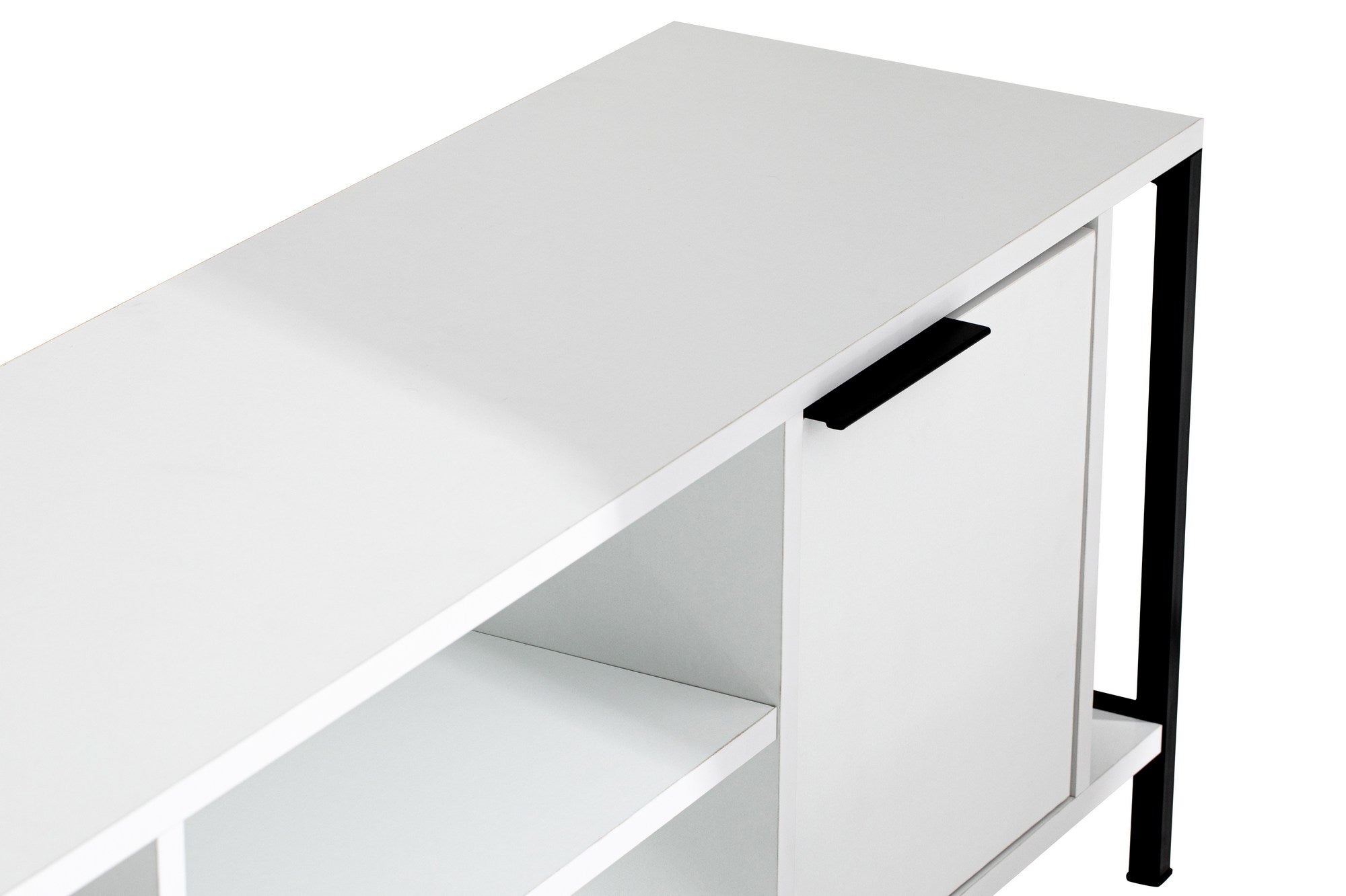 854KLN3065Tribo Home