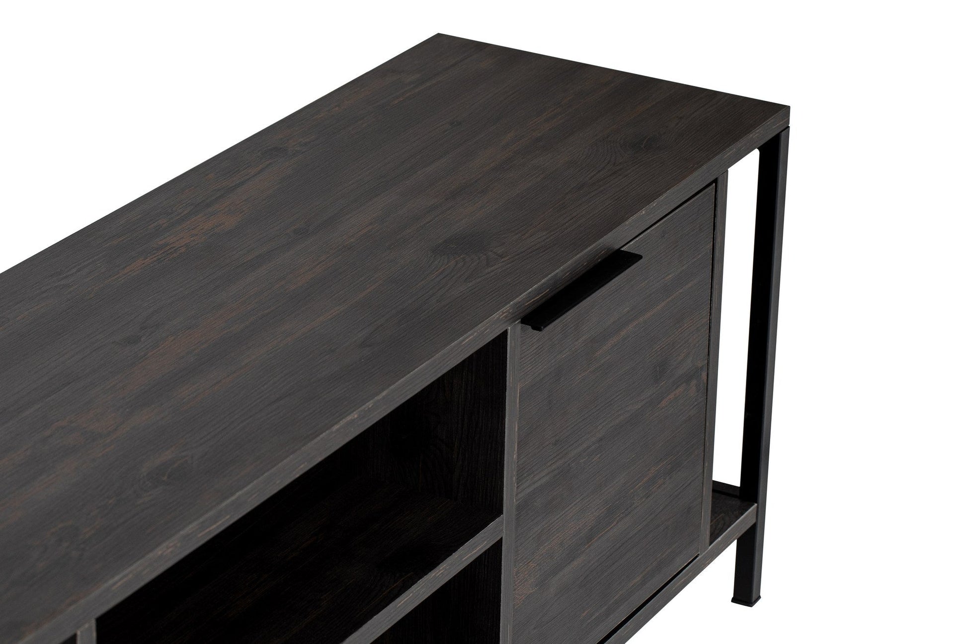 854KLN3067Tribo Home