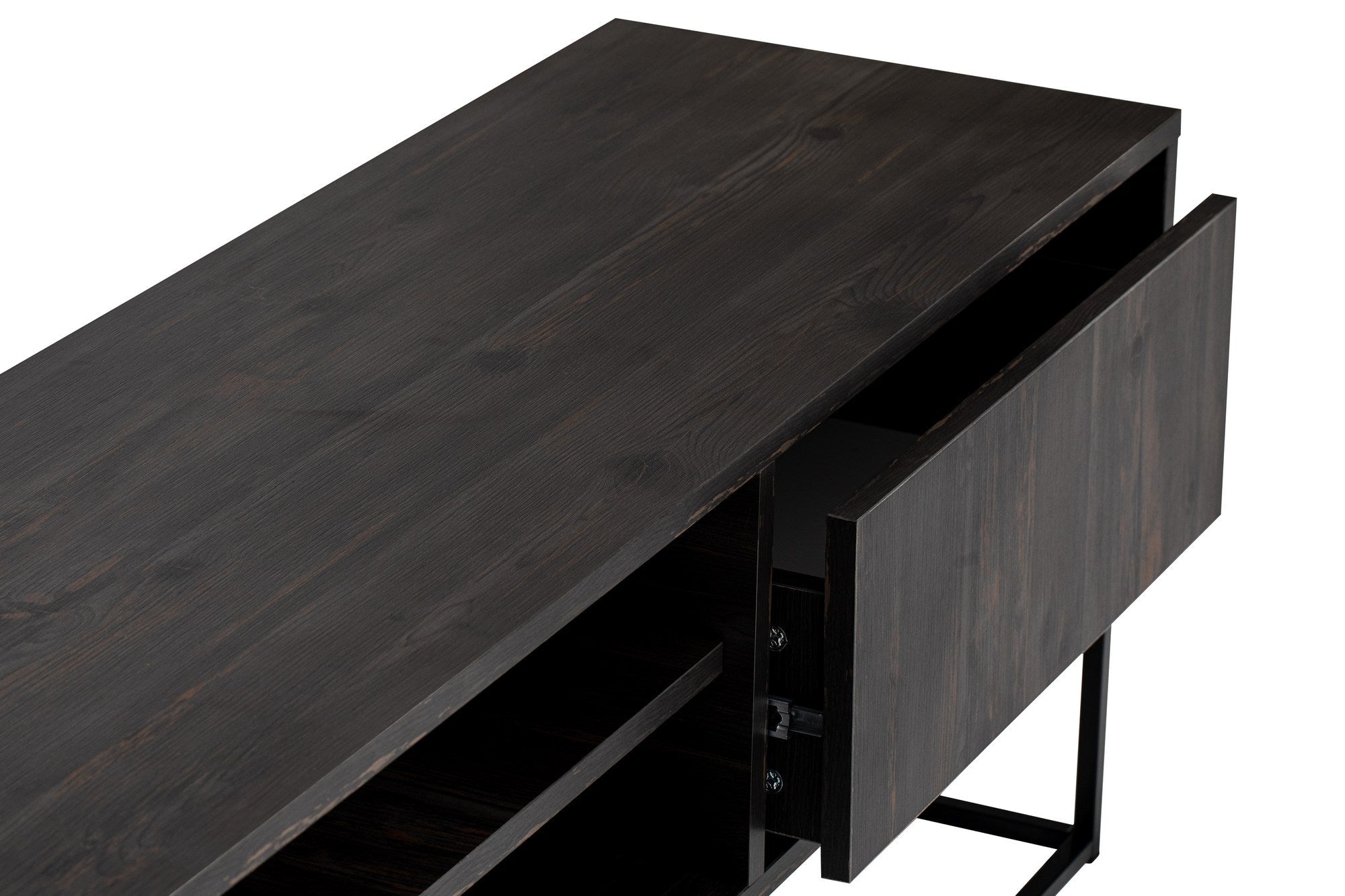 854KLN3071Tribo Home