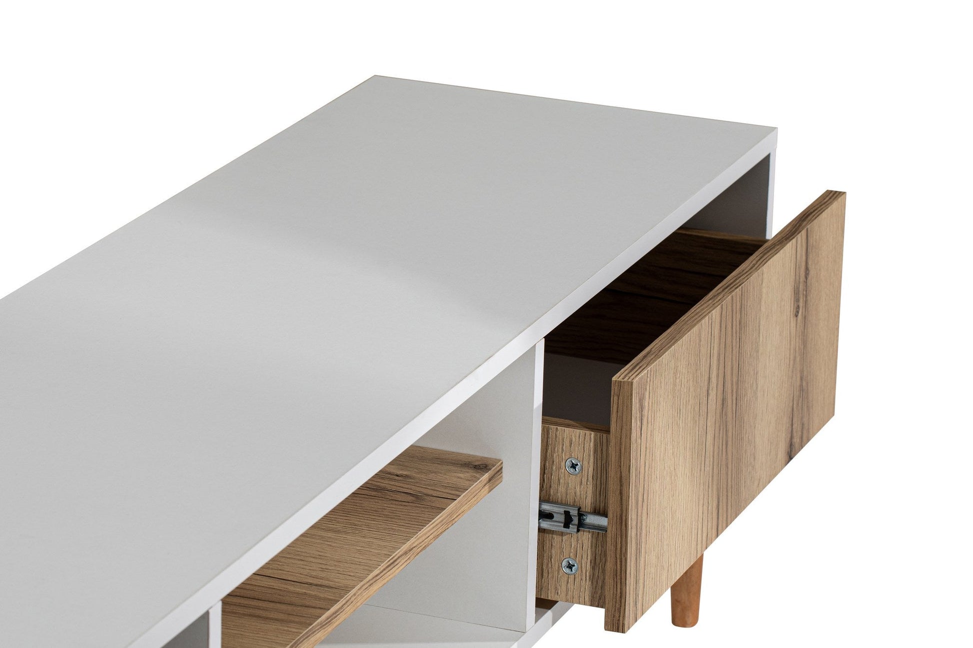 854KLN3076Tribo Home