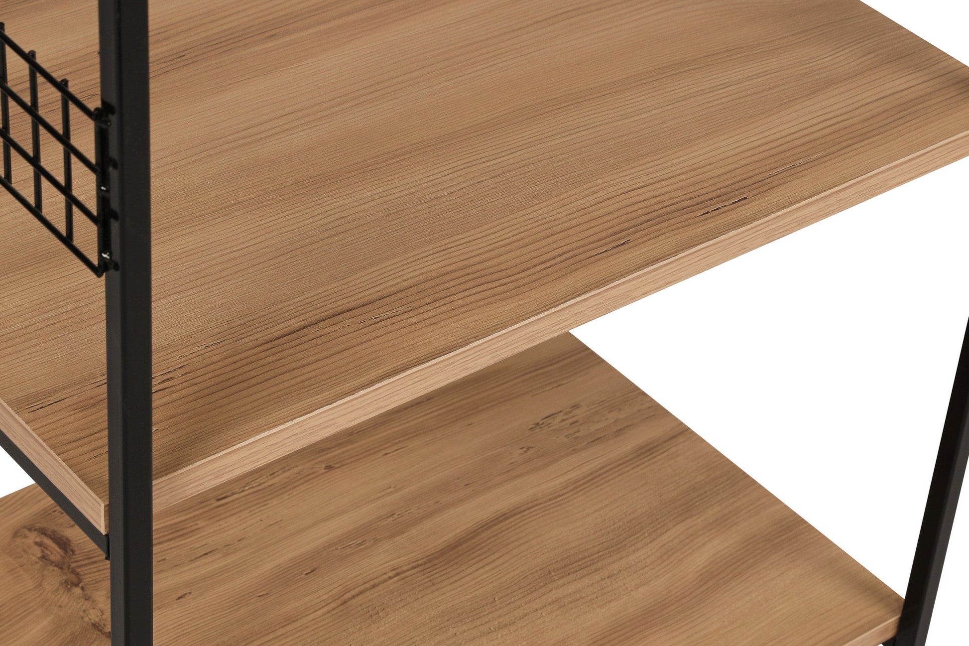 854KLN3913Tribo Home