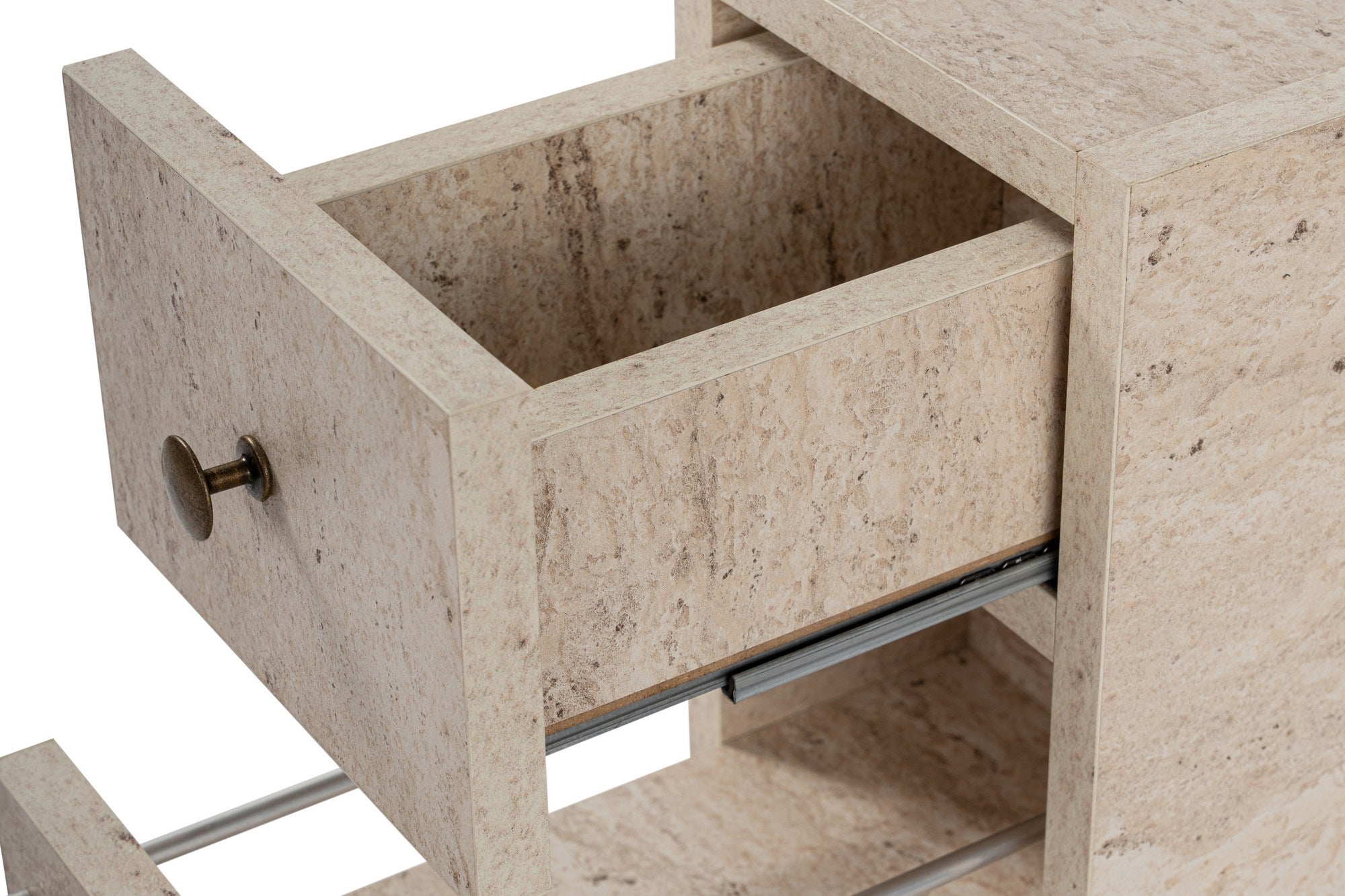 854KLN3917Tribo Home