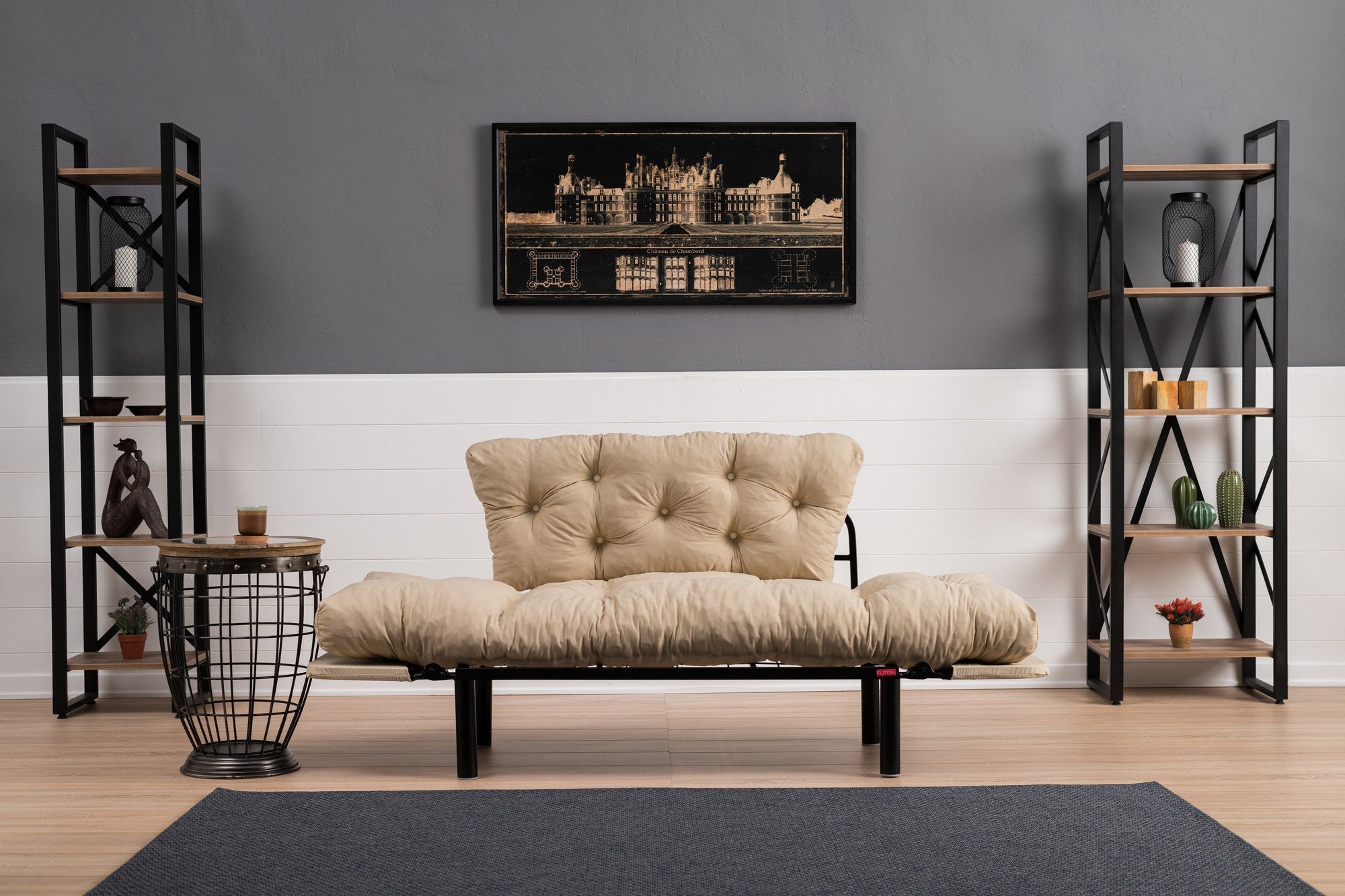 Sofá-cama elegante de 2 lugares, microfibra creme, 155 cm | Estrutura 100% metálica, espuma de alto DNS, fácil de limpar | Perfeito para espaços modernos, boêmios e industriais