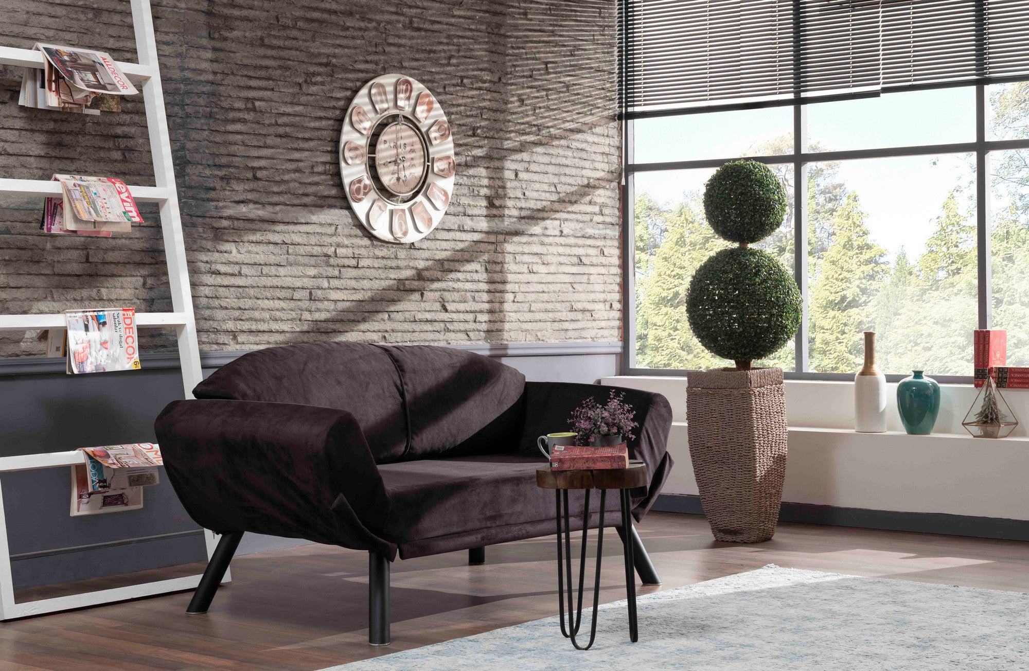 Sofá-cama elegante de 2 lugares, estrutura de metal preta, tecido fácil de limpar, 177 cm | Braços multiposições, espuma de alto DNS, peso máximo de 200 kg | Perfeito para espaços modernos