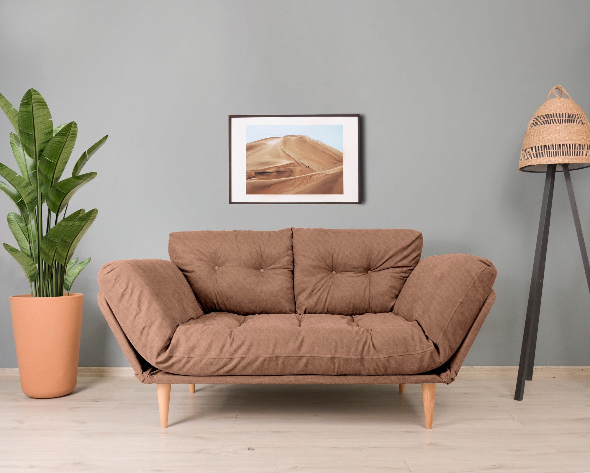 Sofá-cama moderno de 3 lugares, tecido de linho marrom claro, estrutura 100% metálica, braços ajustáveis, molas ensacadas e espuma, capacidade de 200 kg, perfeito para espaços de convivência elegantes