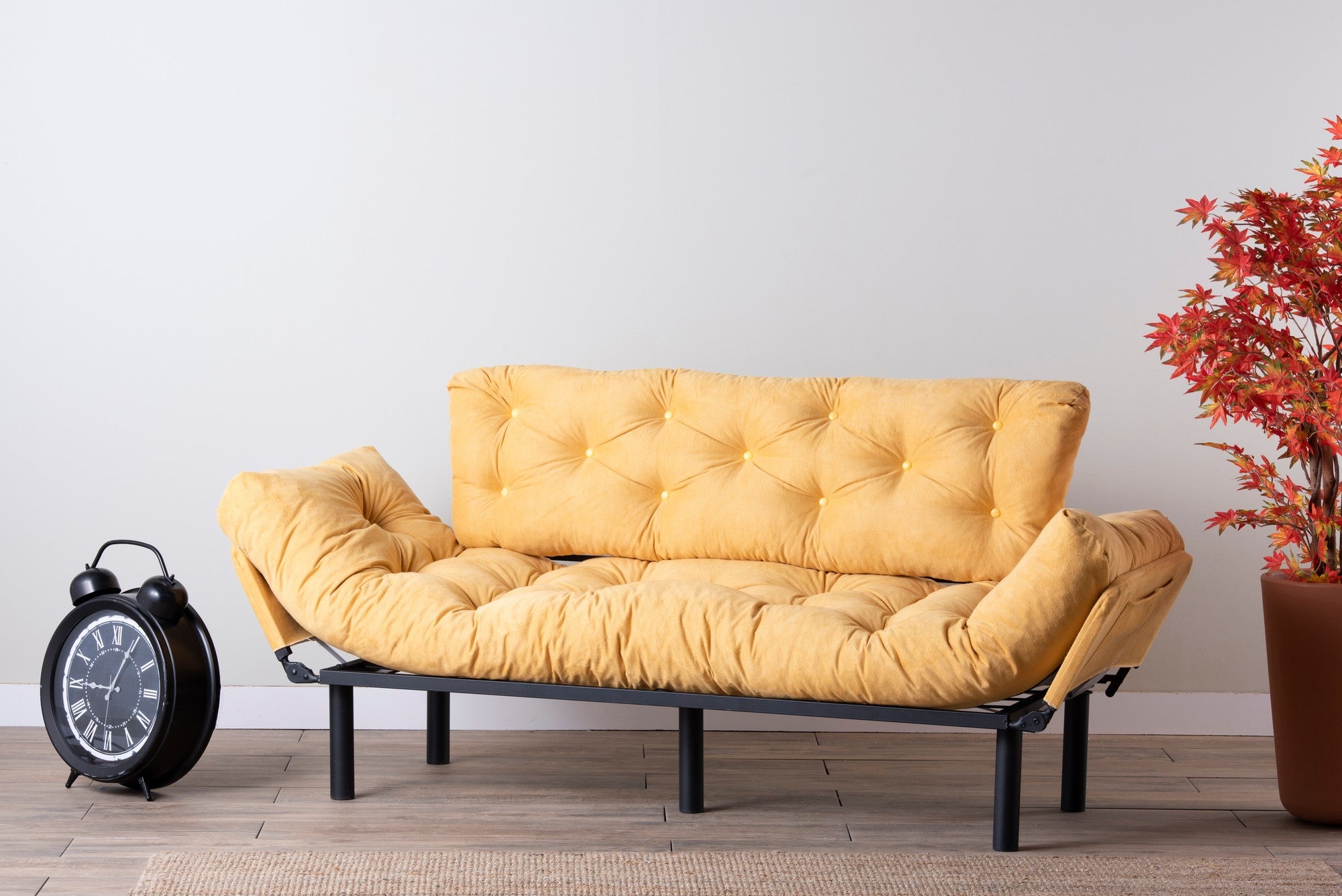 Sofá-cama moderno de 3 lugares, amarelo mostarda, 185 cm | Estrutura 100% metálica, espuma 24 DNS, braços ajustáveis em 5 níveis | Elegante e funcional para qualquer espaço