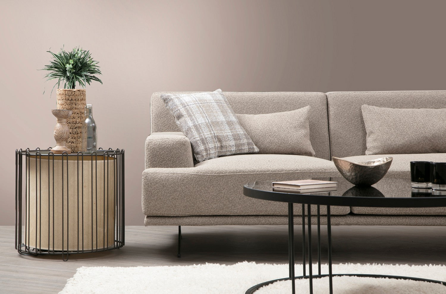 Sofá de canto elegante, bege, 302 x 80 x 302 cm | Estrutura em madeira de faia e aglomerado, 100% poliéster, espuma cinza macia e molas ensacadas | Design industrial moderno