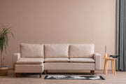 Sofá de canto elegante em tom creme, estrutura 100% metálica, 225 cm de largura, chaise longue de 154 cm, almofadas de espuma de alto DNS e fibra de silicone | Perfeito para salas de estar modernas