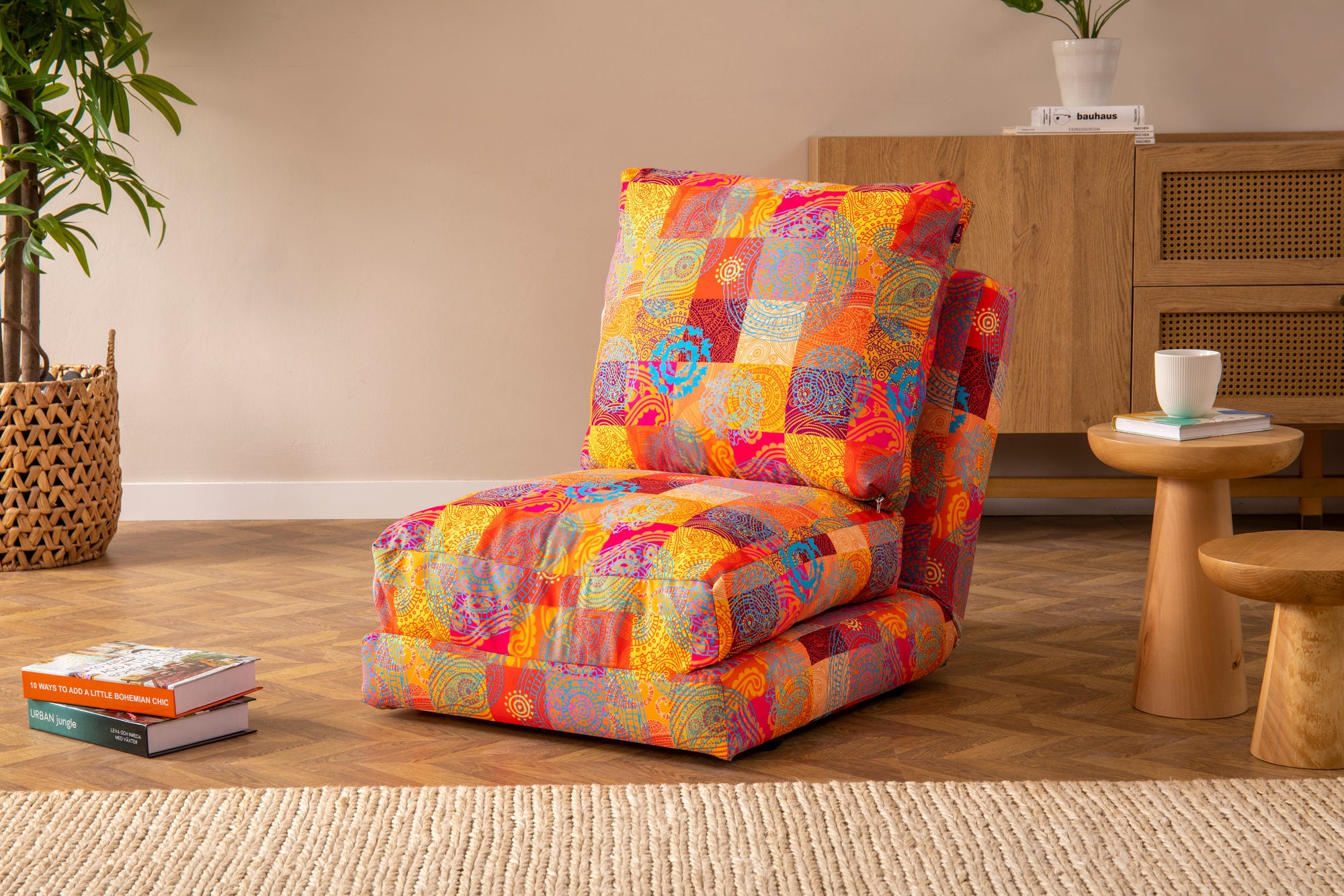 Sofá-cama versátil de 1 lugar, estrutura de metal, tecido digital patchwork | Encosto ajustável em 14 níveis, fácil conversão | Perfeito para decoração tradicional e do sudoeste