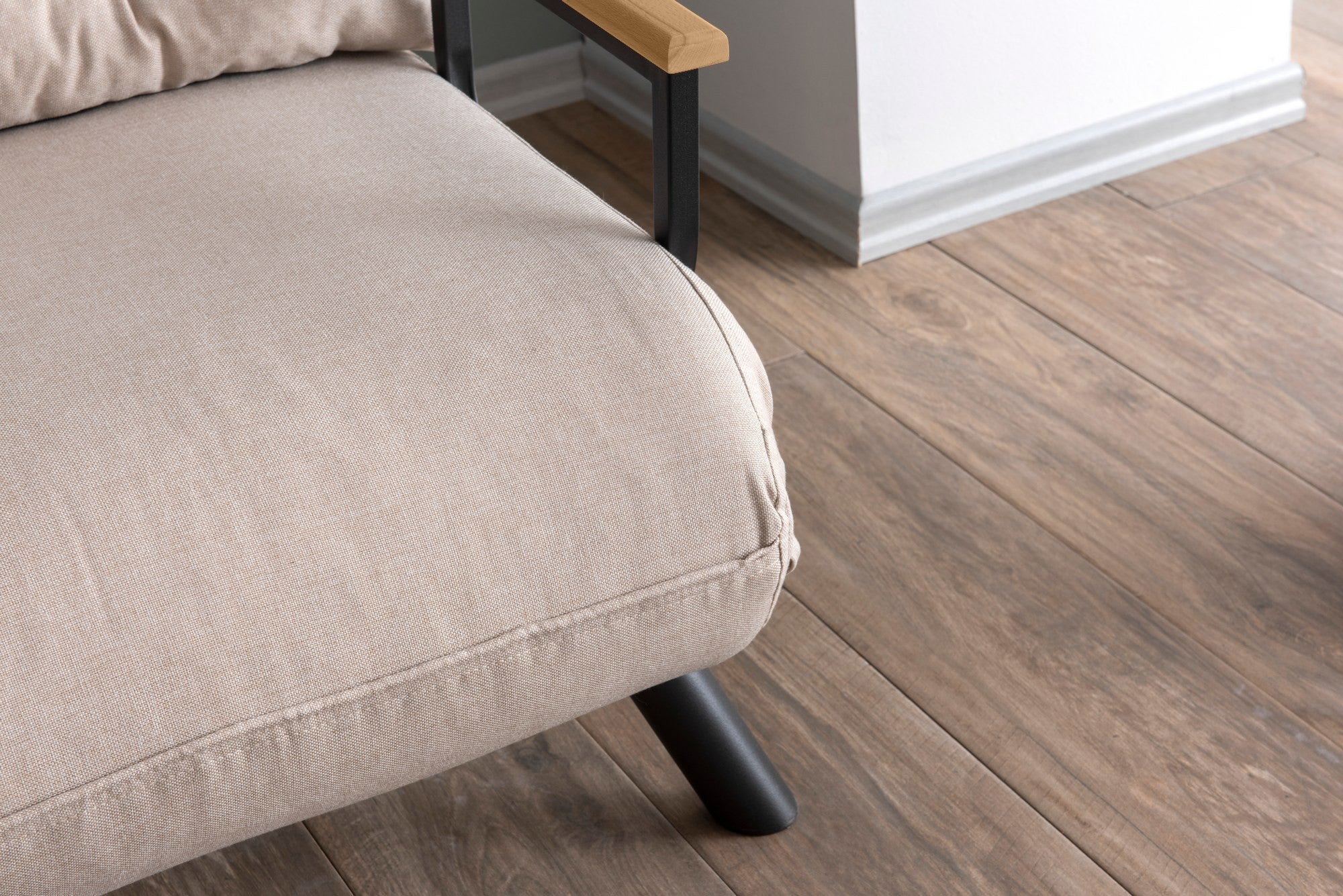 Sofá-cama versátil de 1 lugar, tecido de linho creme, estrutura 100% metálica | Encosto ajustável em 14 níveis, fácil conversão, peso máximo de 100 kg | Elegante e funcional