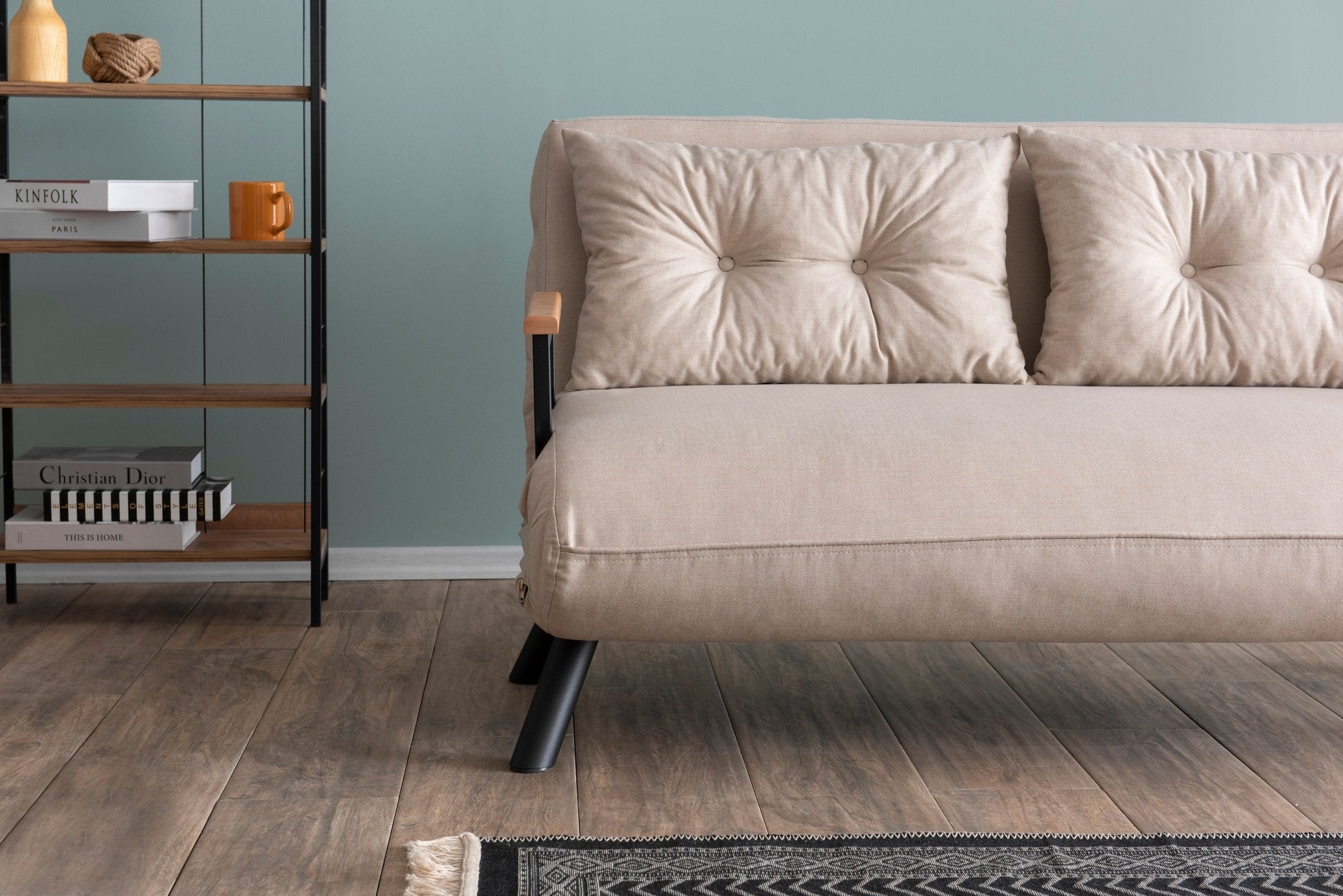 Sofá-cama elegante de 2 lugares, tecido de linho creme, estrutura 100% metálica | Encosto ajustável em 14 níveis, fácil conversão, peso máximo de 200 kg | Perfeito para espaços modernos